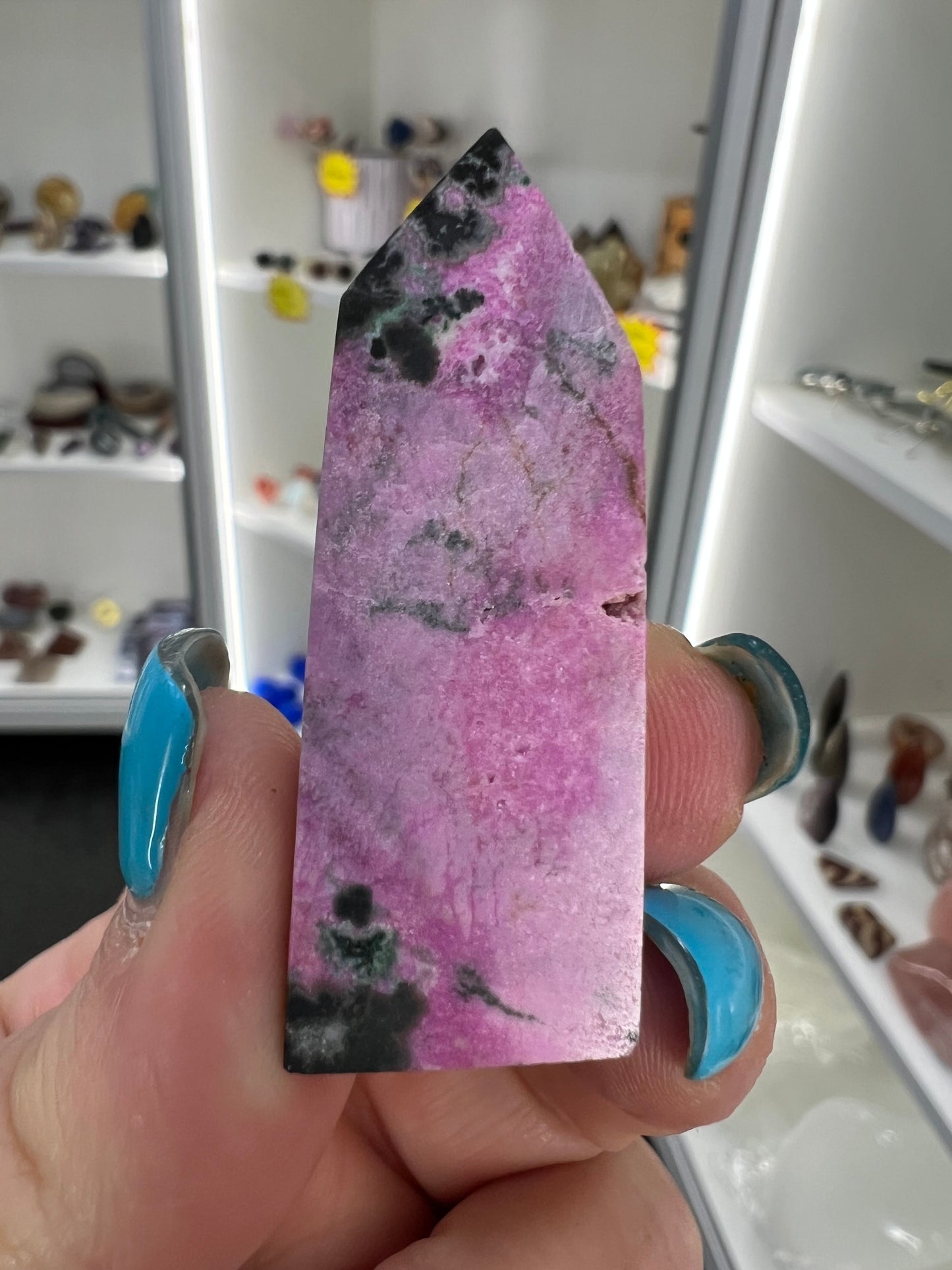 Cobalto Calcite Point