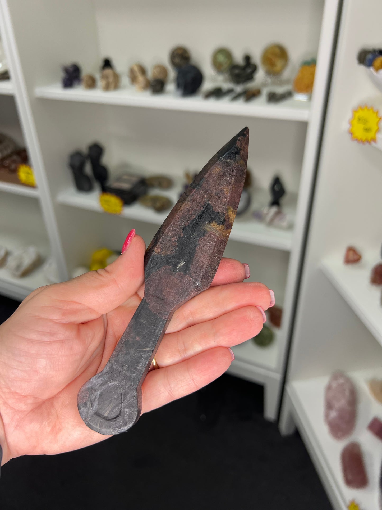 Astrophyllite Garnet Dagger