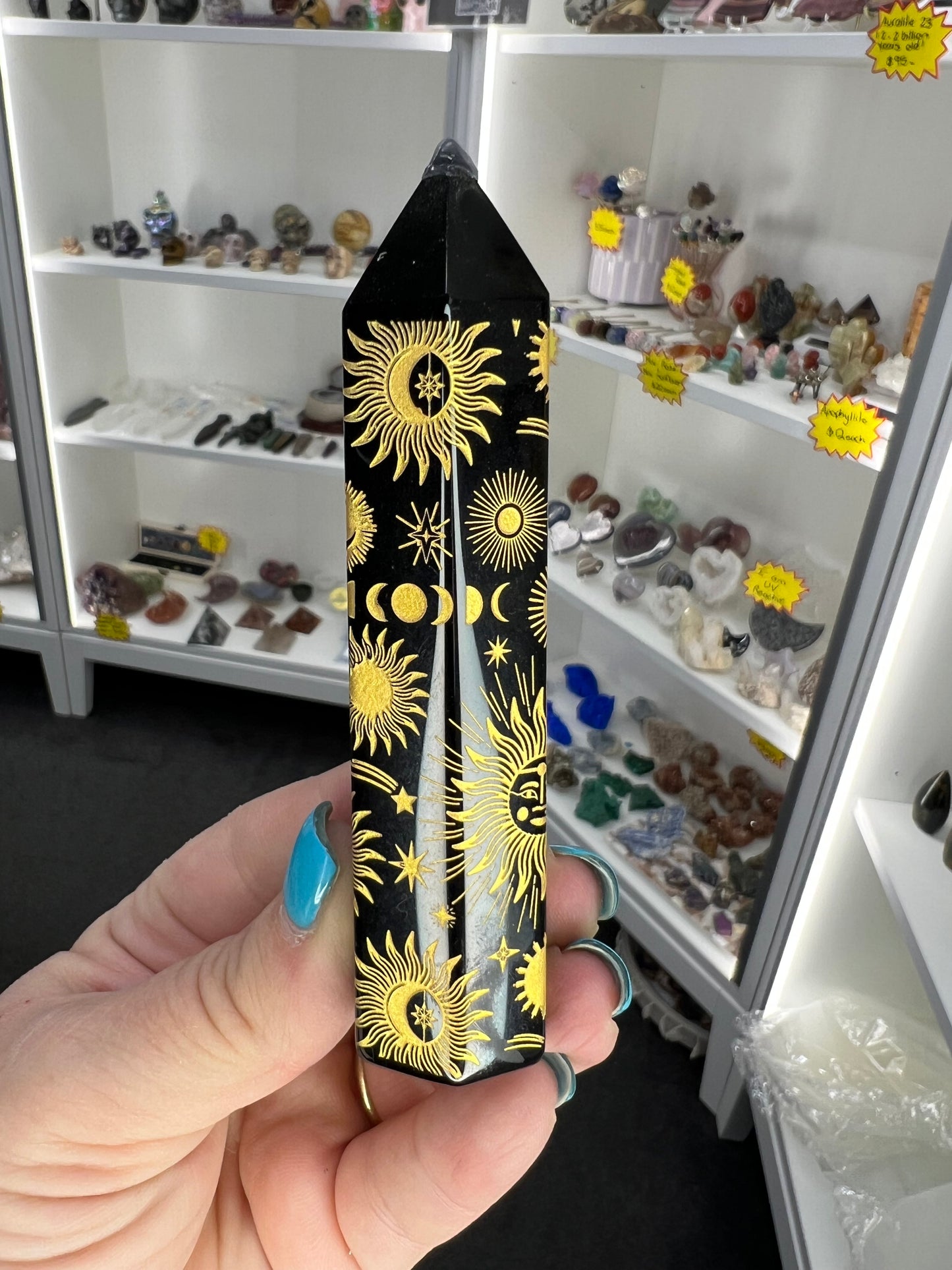 Black Obsidan with Golden Pattern Tower