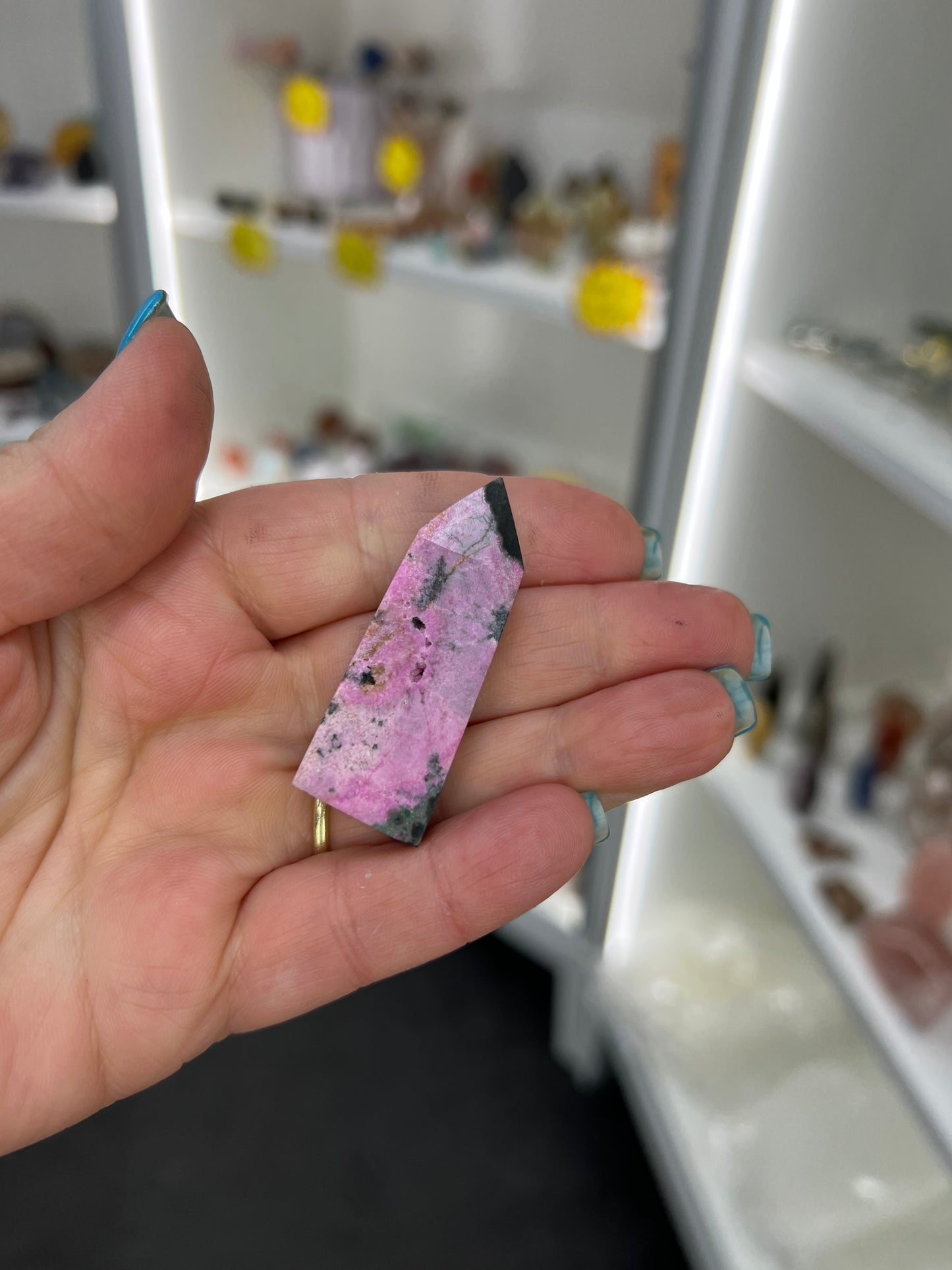 Cobalto Calcite Point