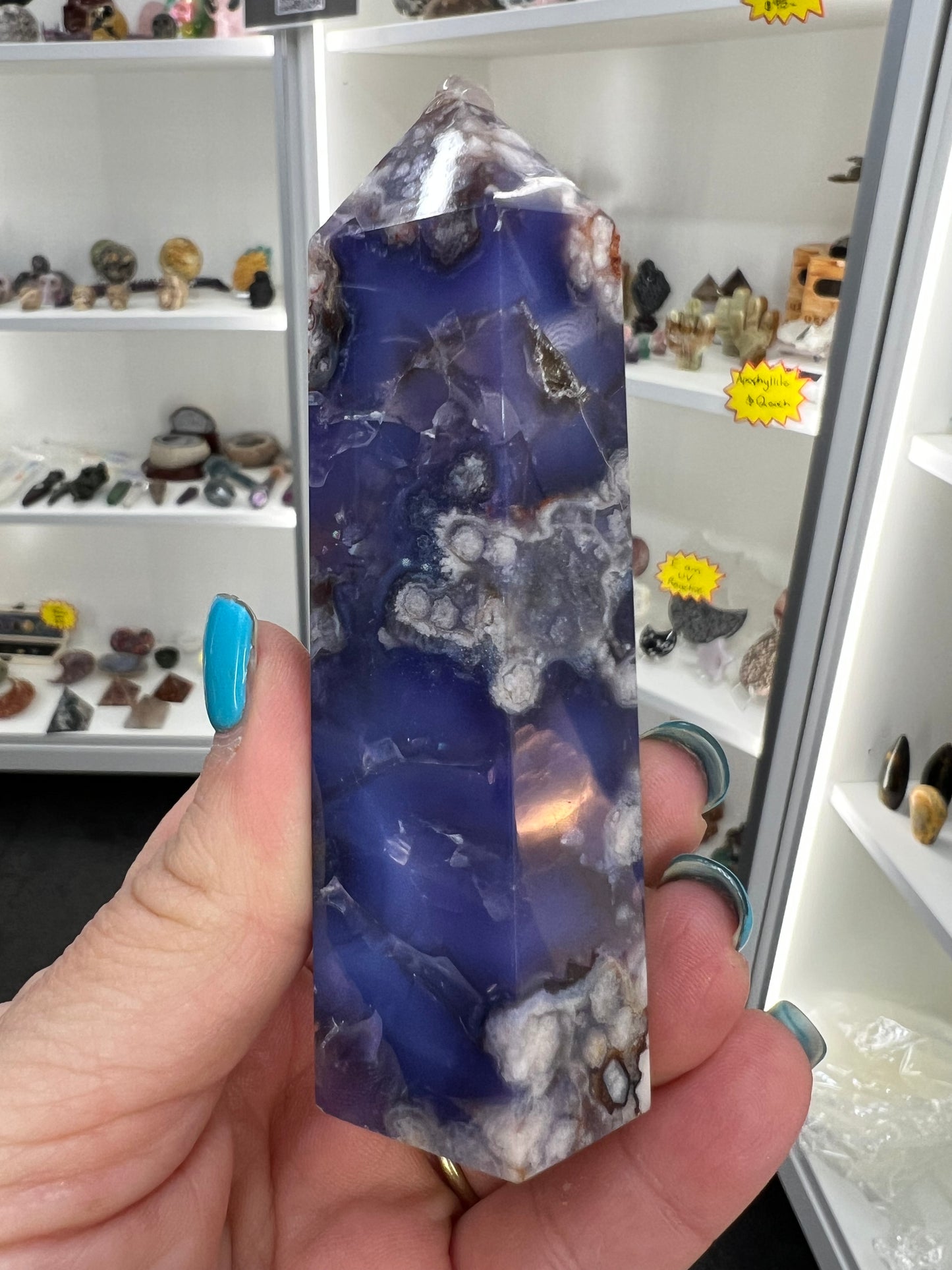 Blue Flower Agate Tower