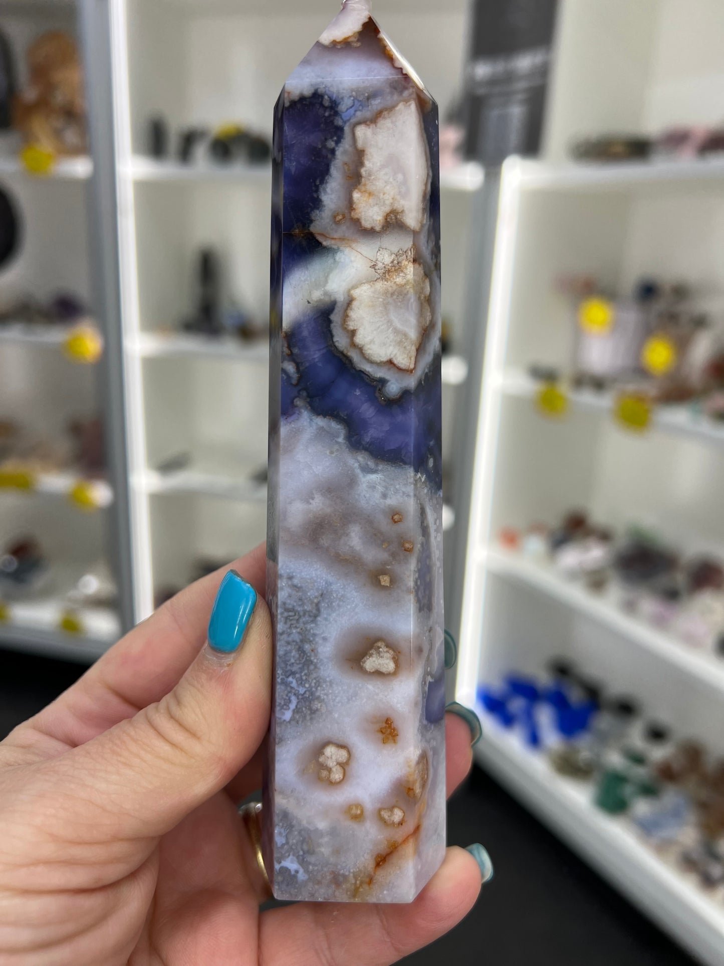 Blue Flower Agate Tower