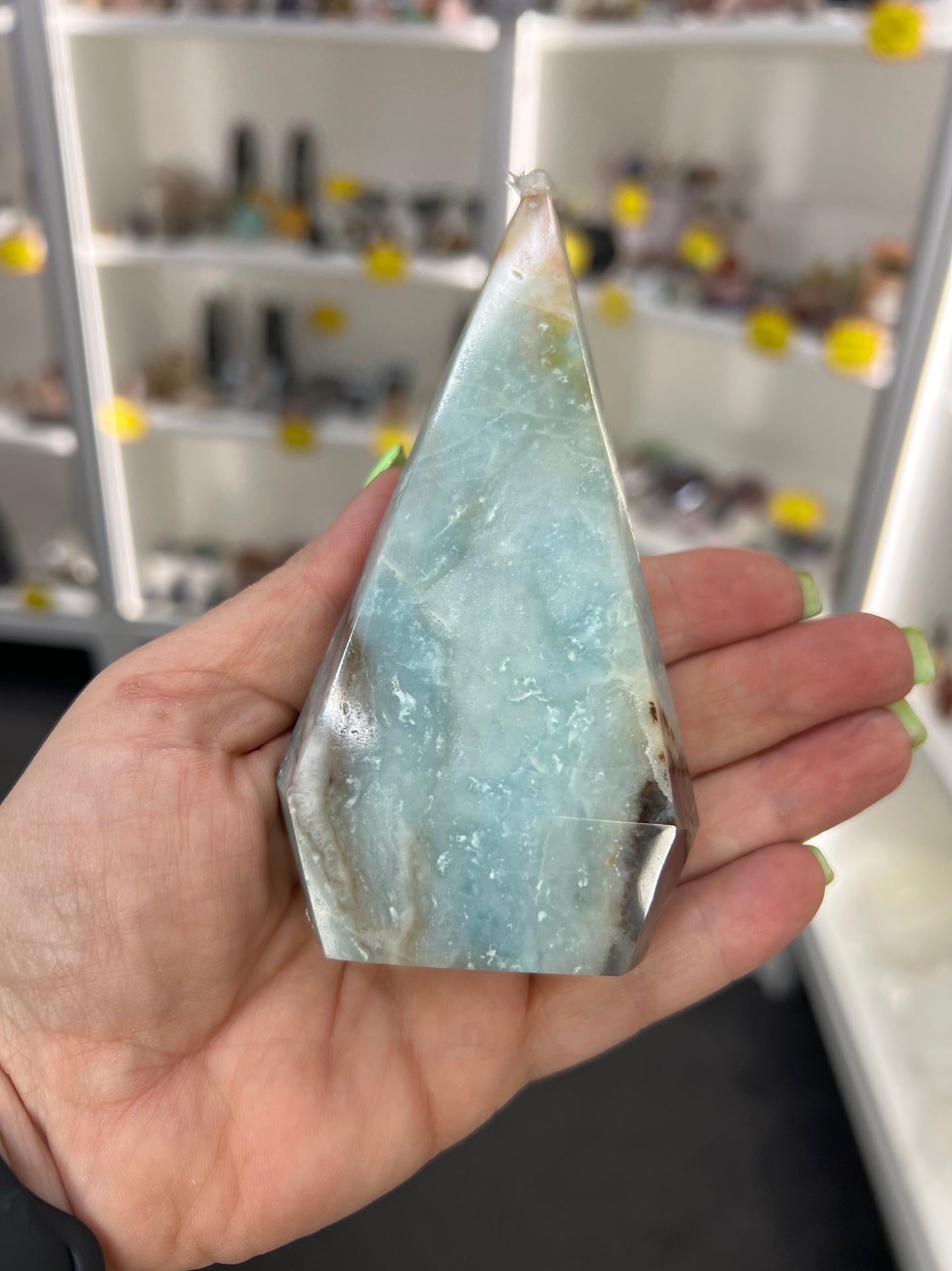 Caribbean Calcite Faceted Freeform