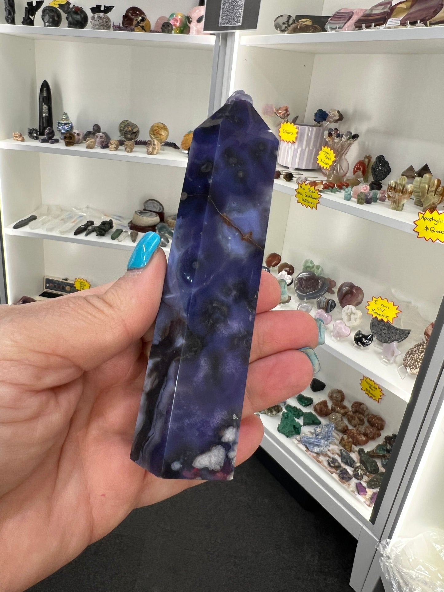 Blue Flower Agate Tower
