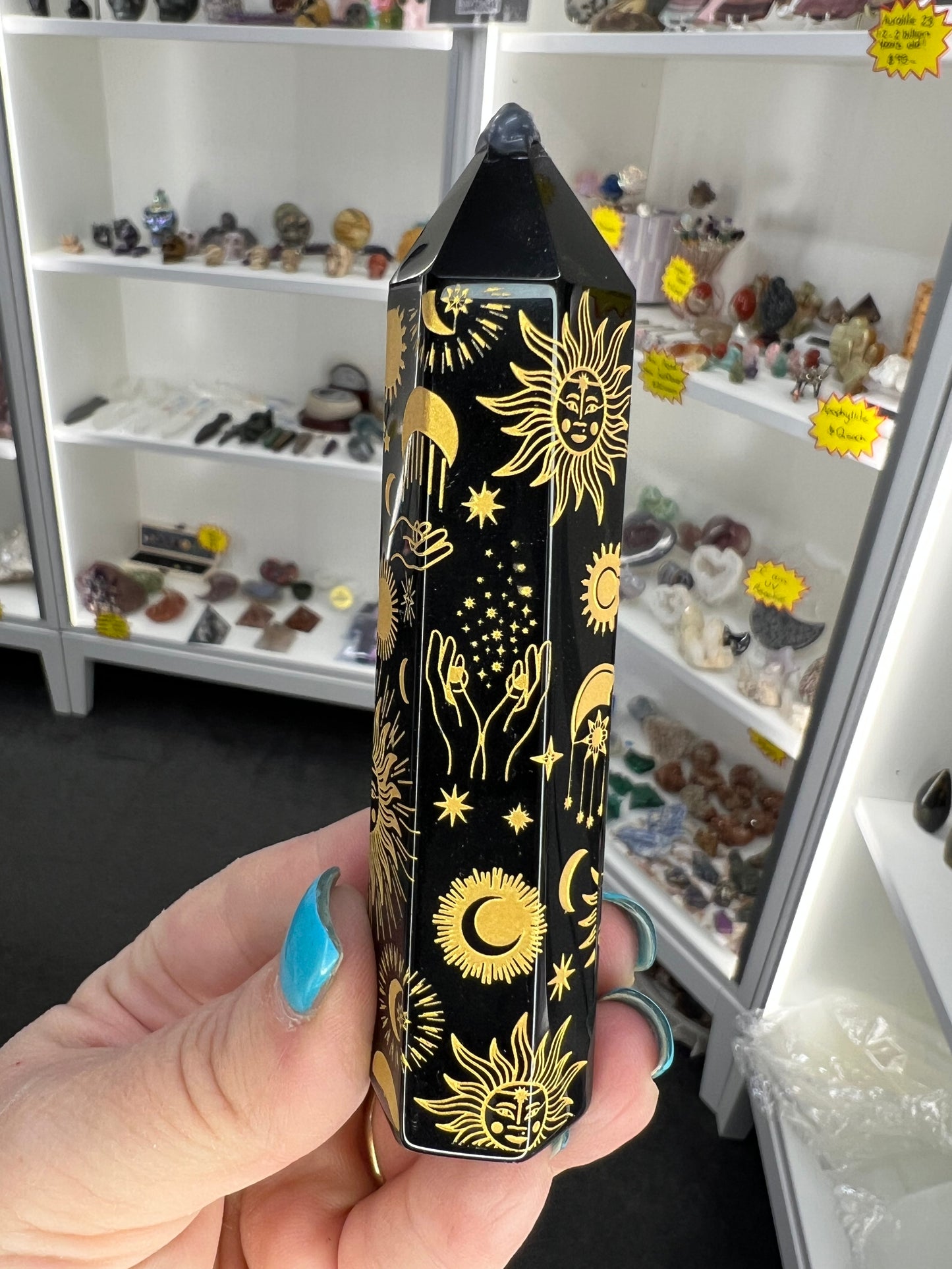 Black Obsidan with Golden Pattern Tower