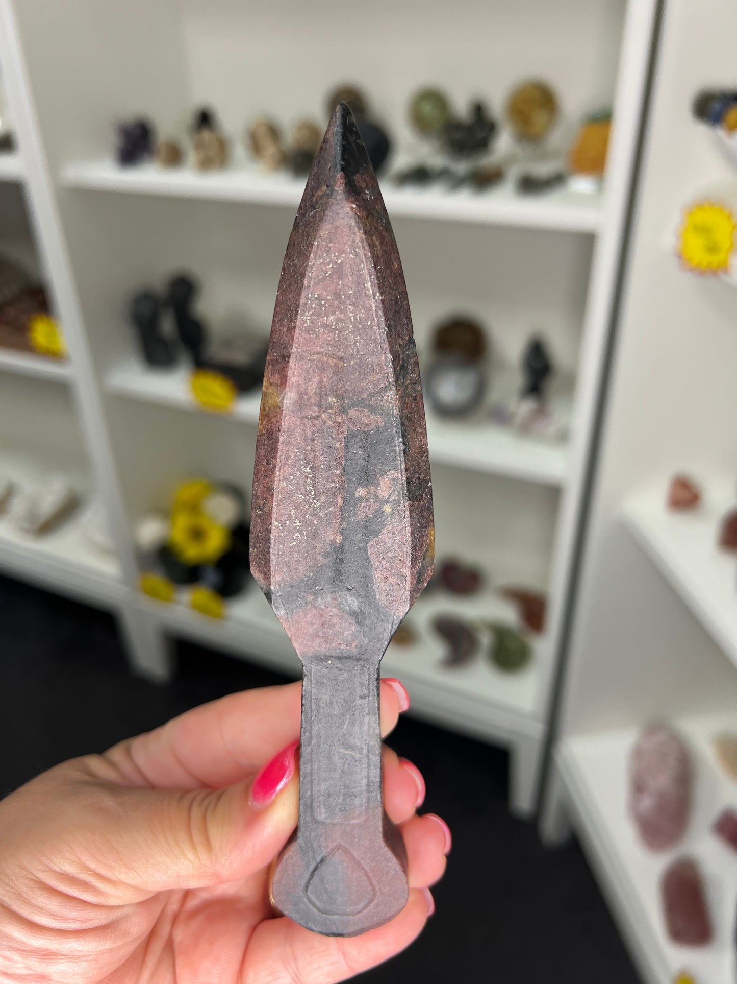 Astrophyllite Garnet Dagger