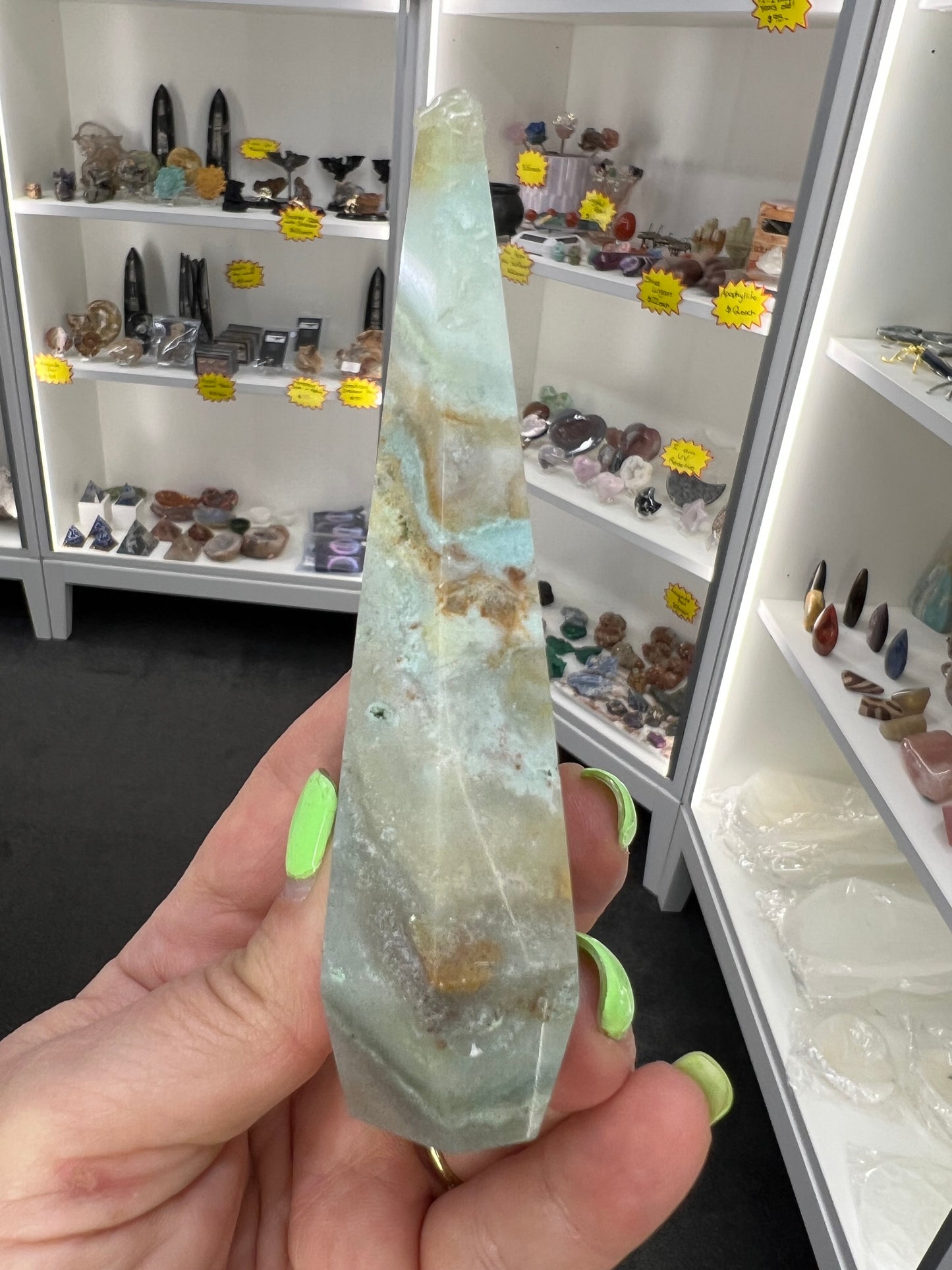 Caribbean Calcite Faceted Freeform