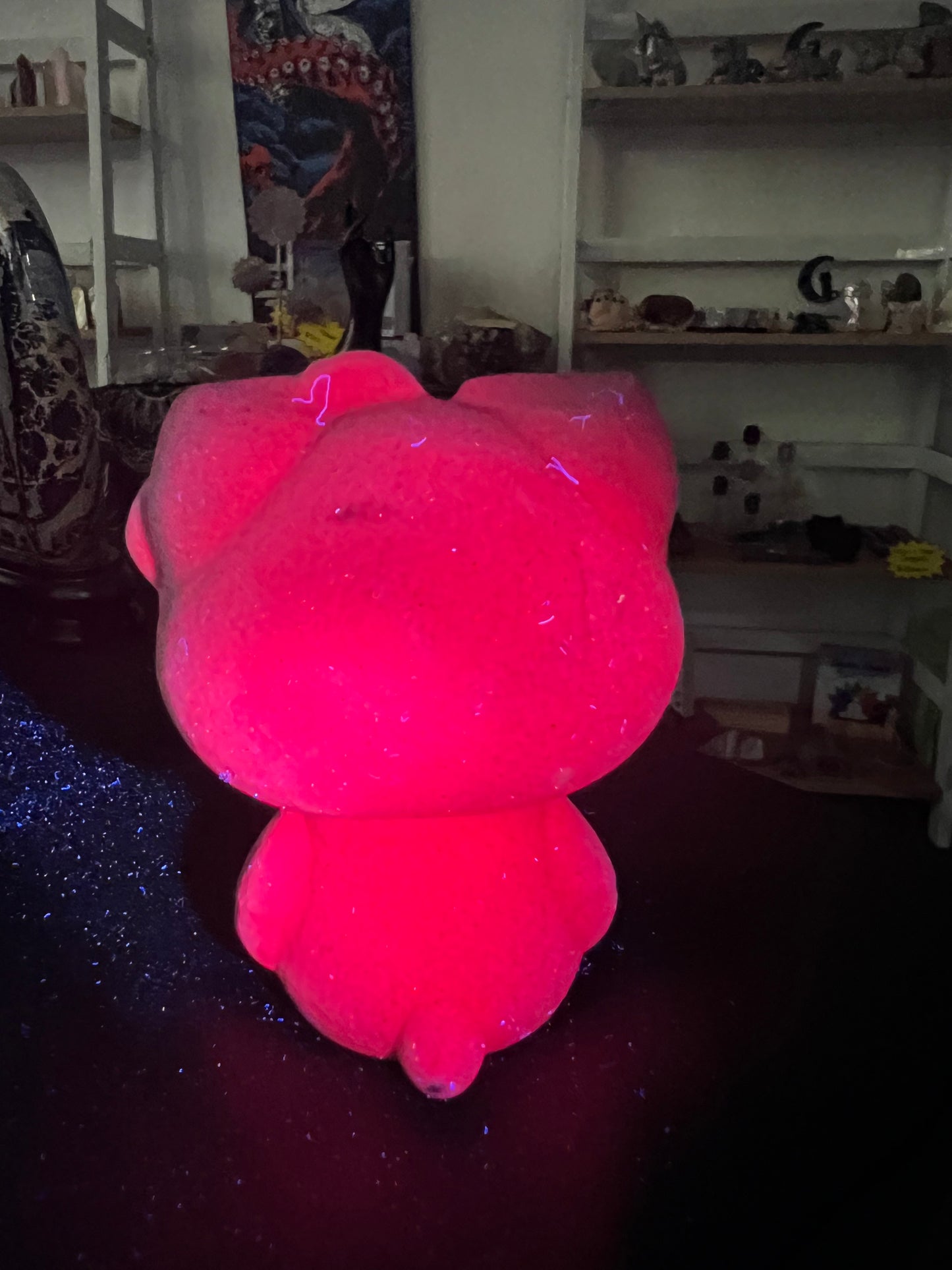 Ruby Hello Kitty (UV Reactive)