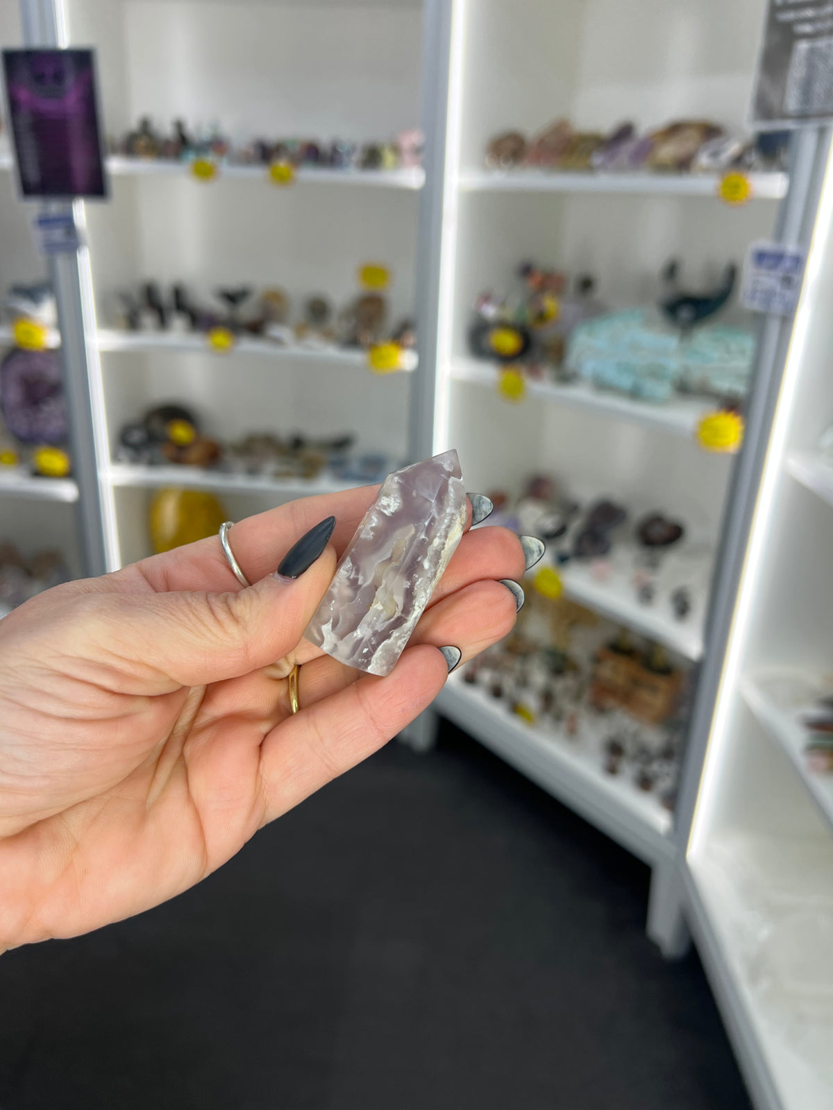 Black Flower Agate Tower