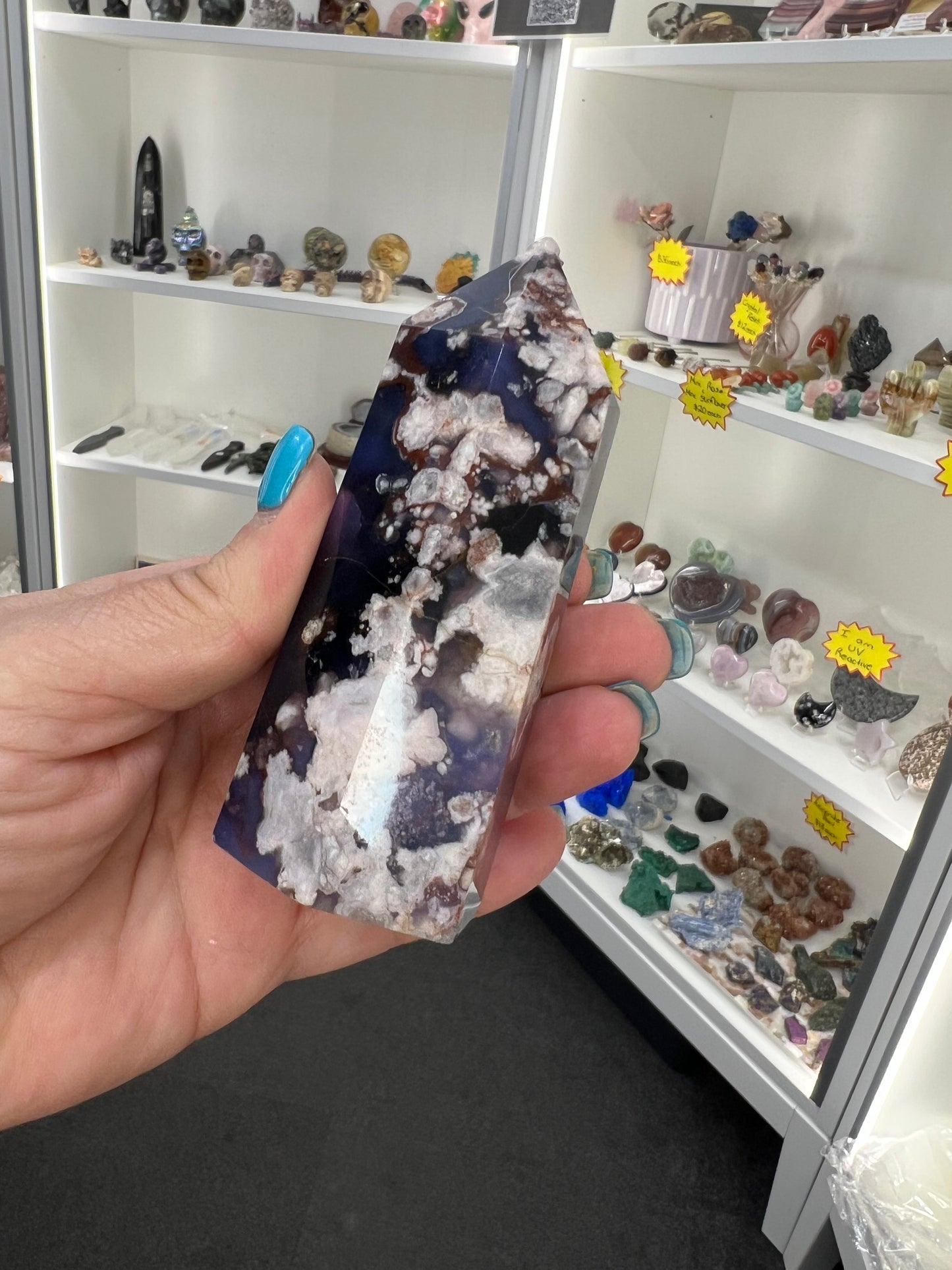 Blue Flower Agate Tower