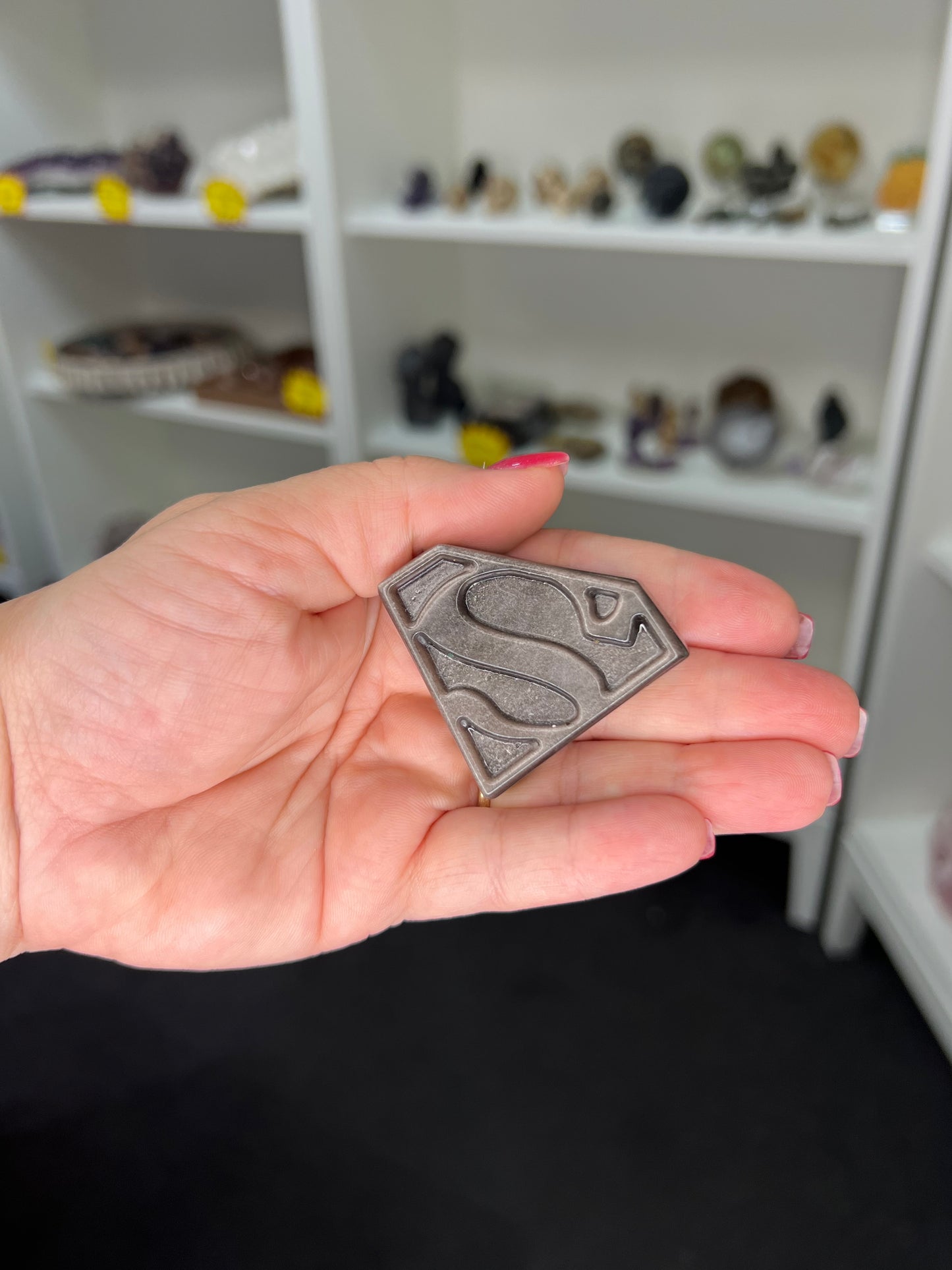 Silver Sheen Obsidian Superman Symbol