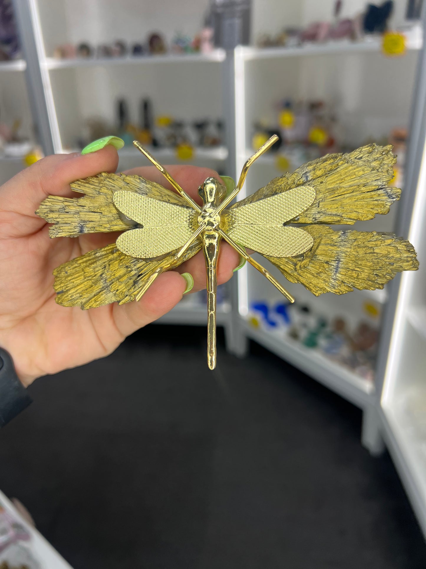 Aura Kyanite Dragonfly