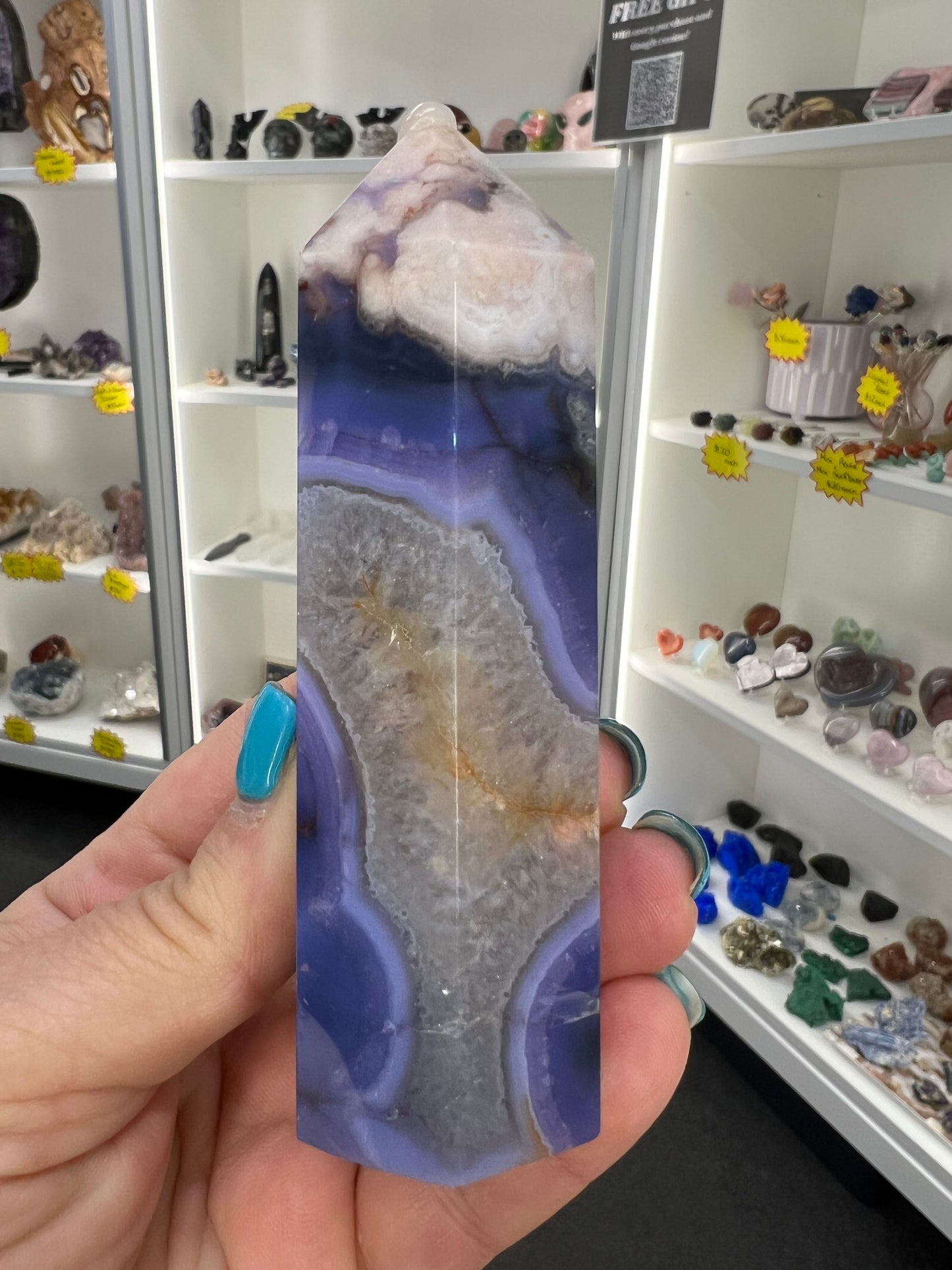 Blue Flower Agate Tower