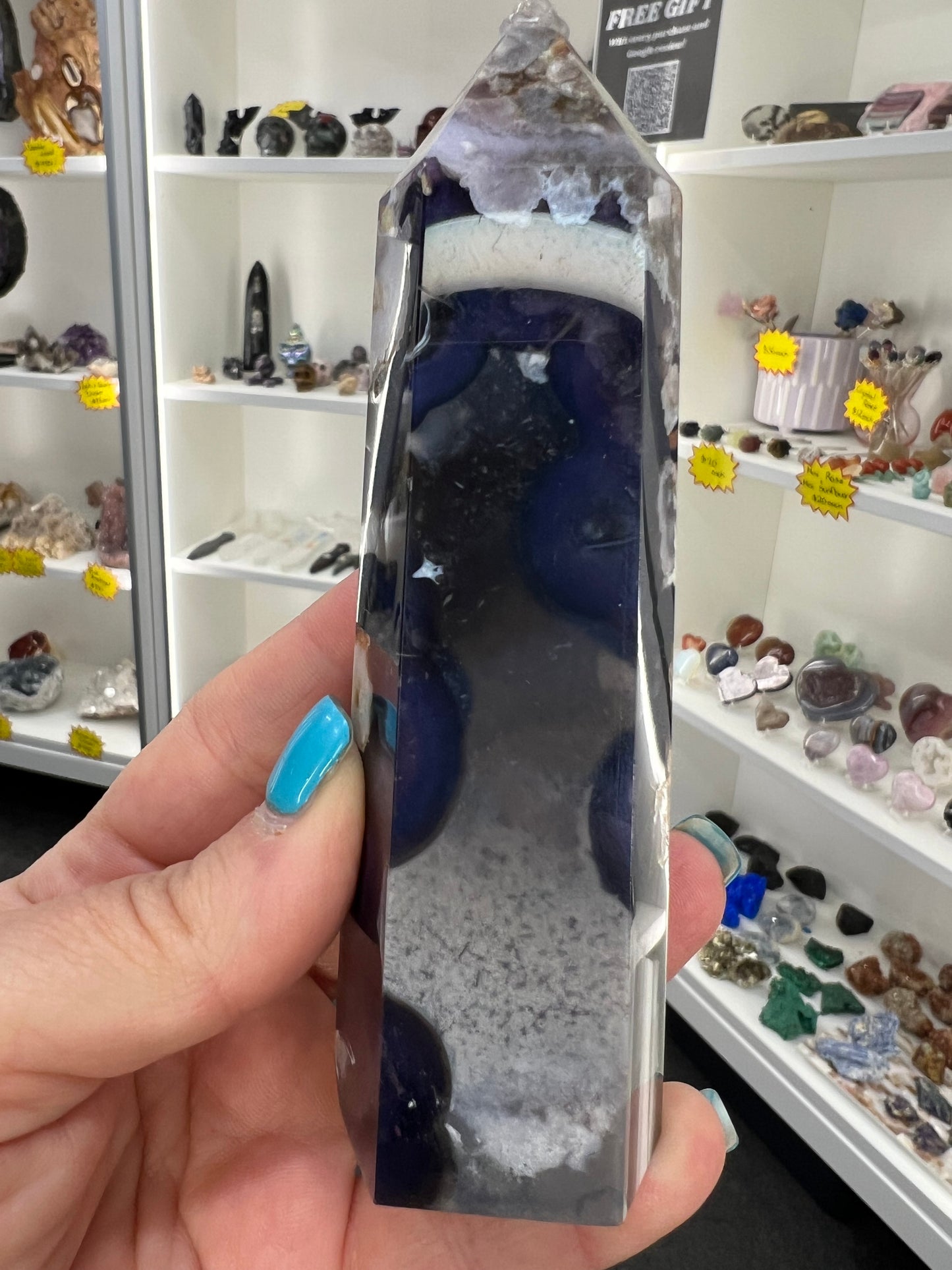 Blue Flower Agate Tower