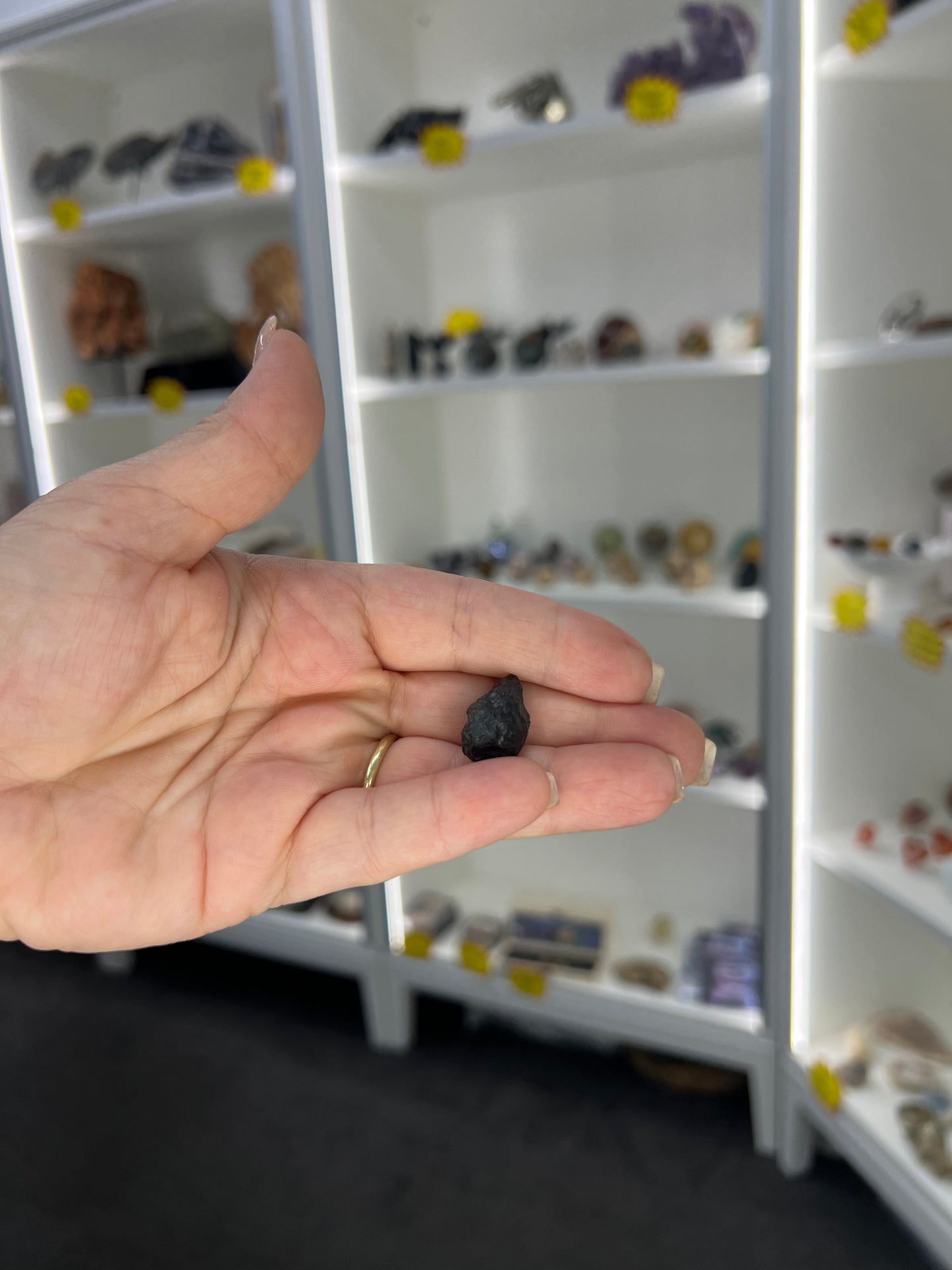 Tektite