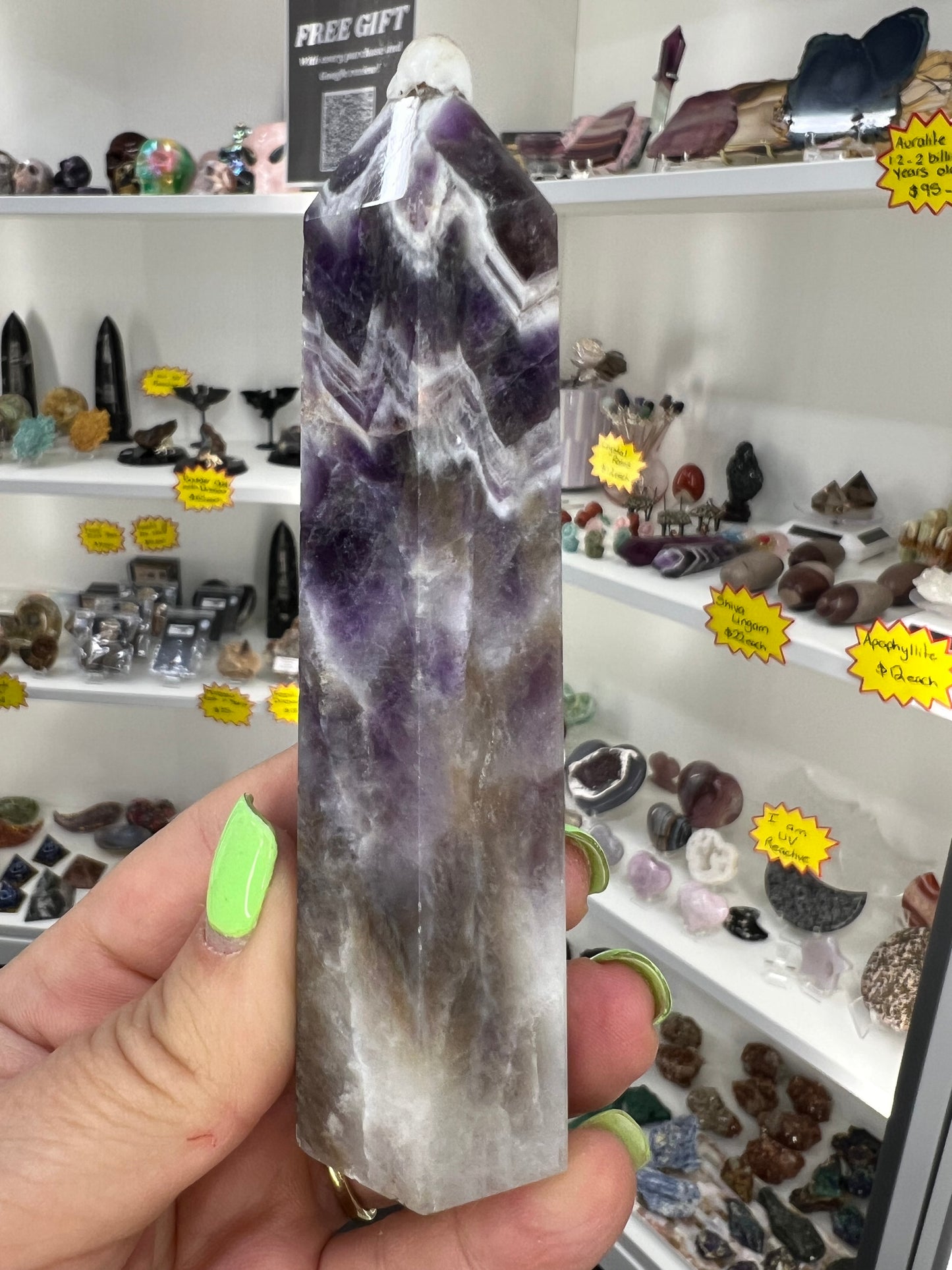 Chevron / Dream Amethyst Tower