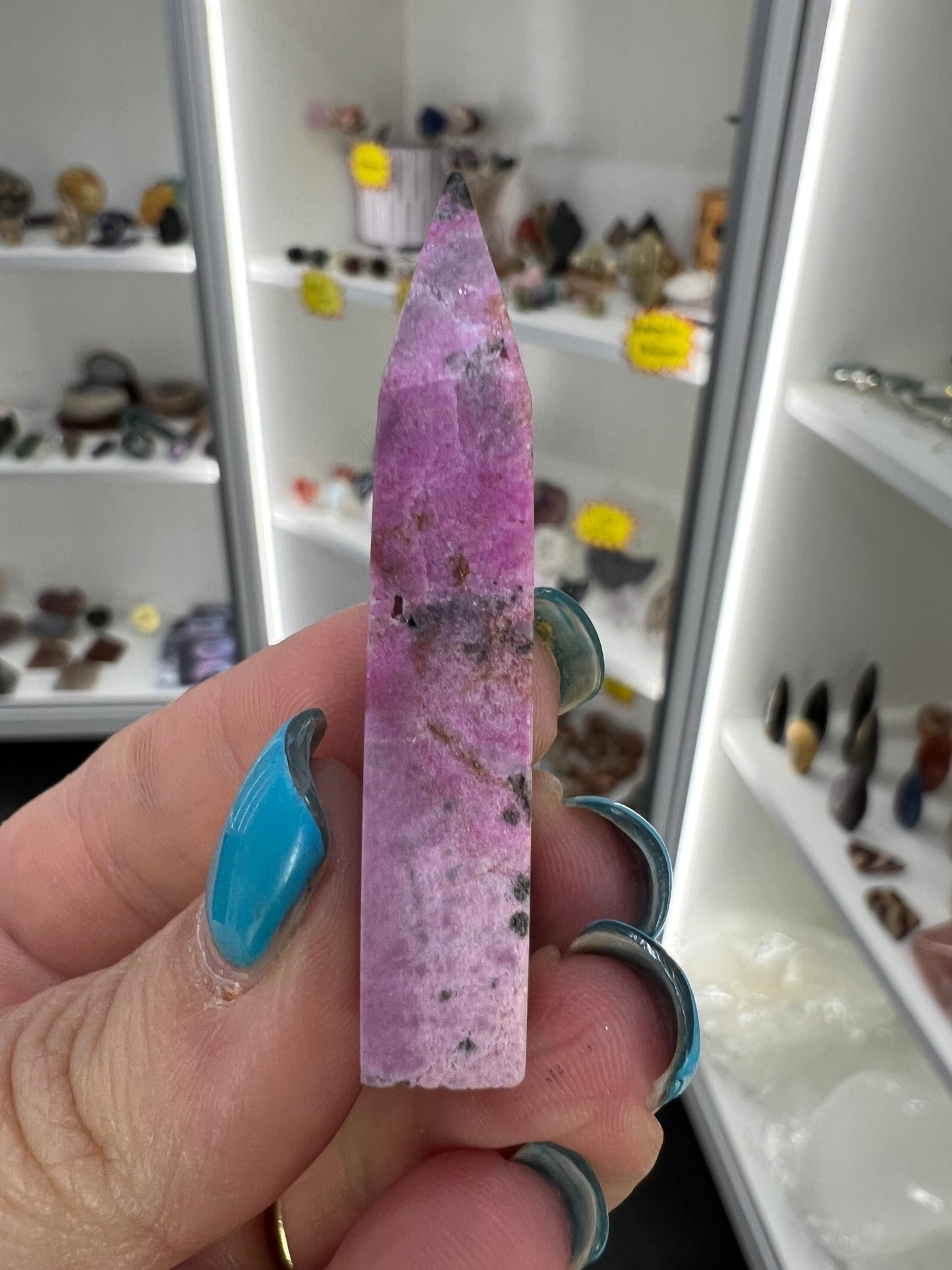 Cobalto Calcite Point