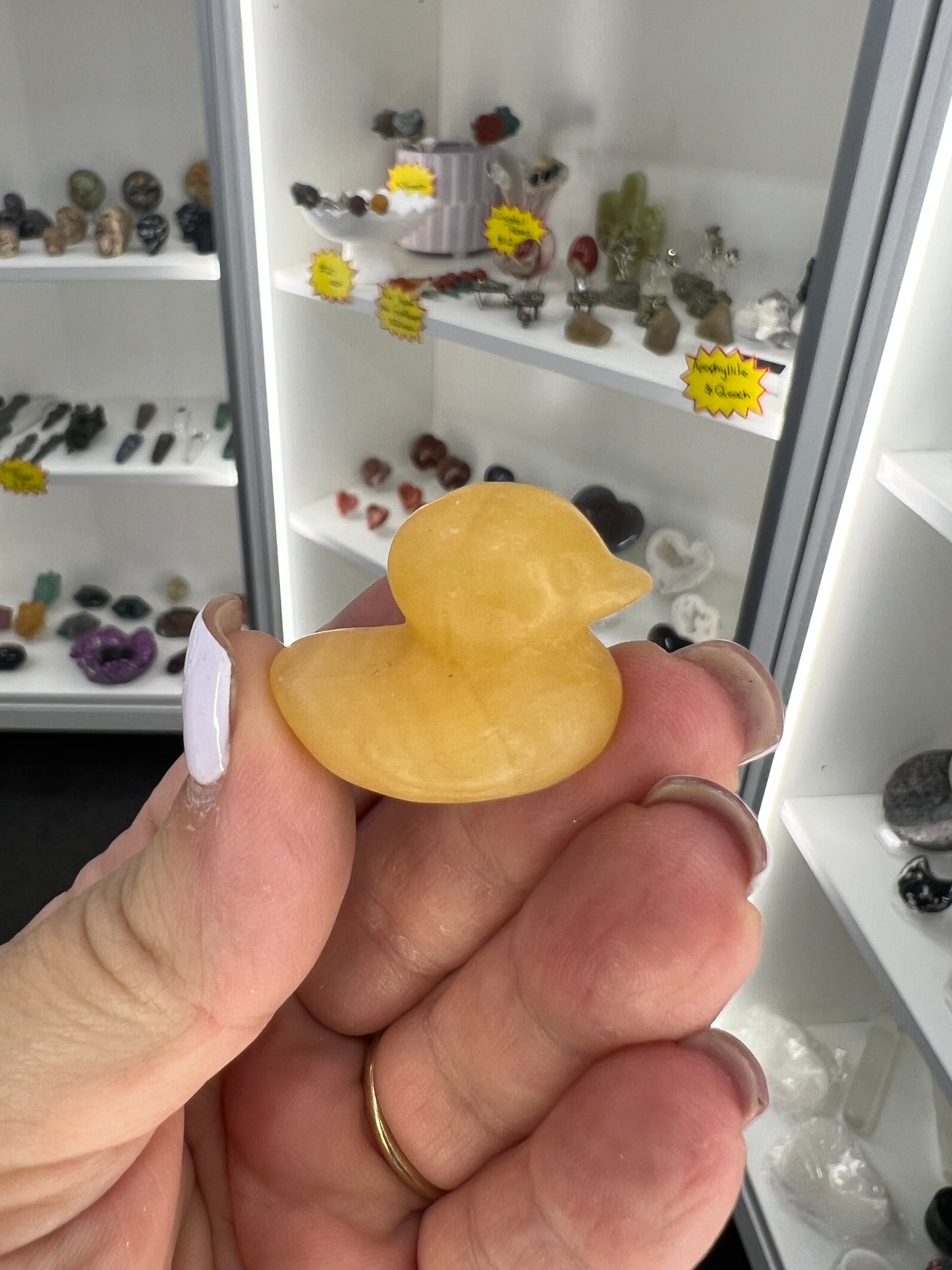 Yellow Calcite Duck