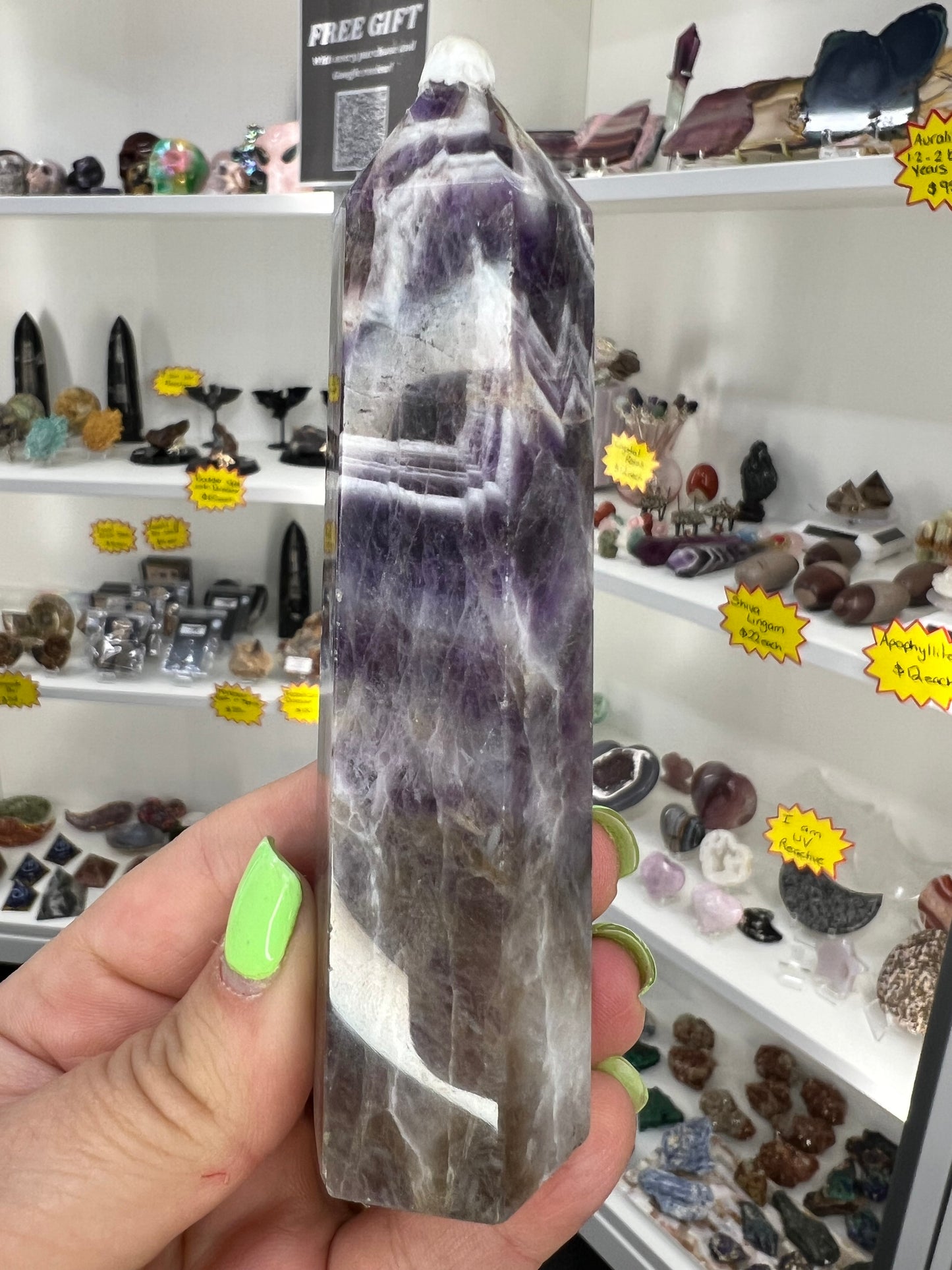 Chevron / Dream Amethyst Tower