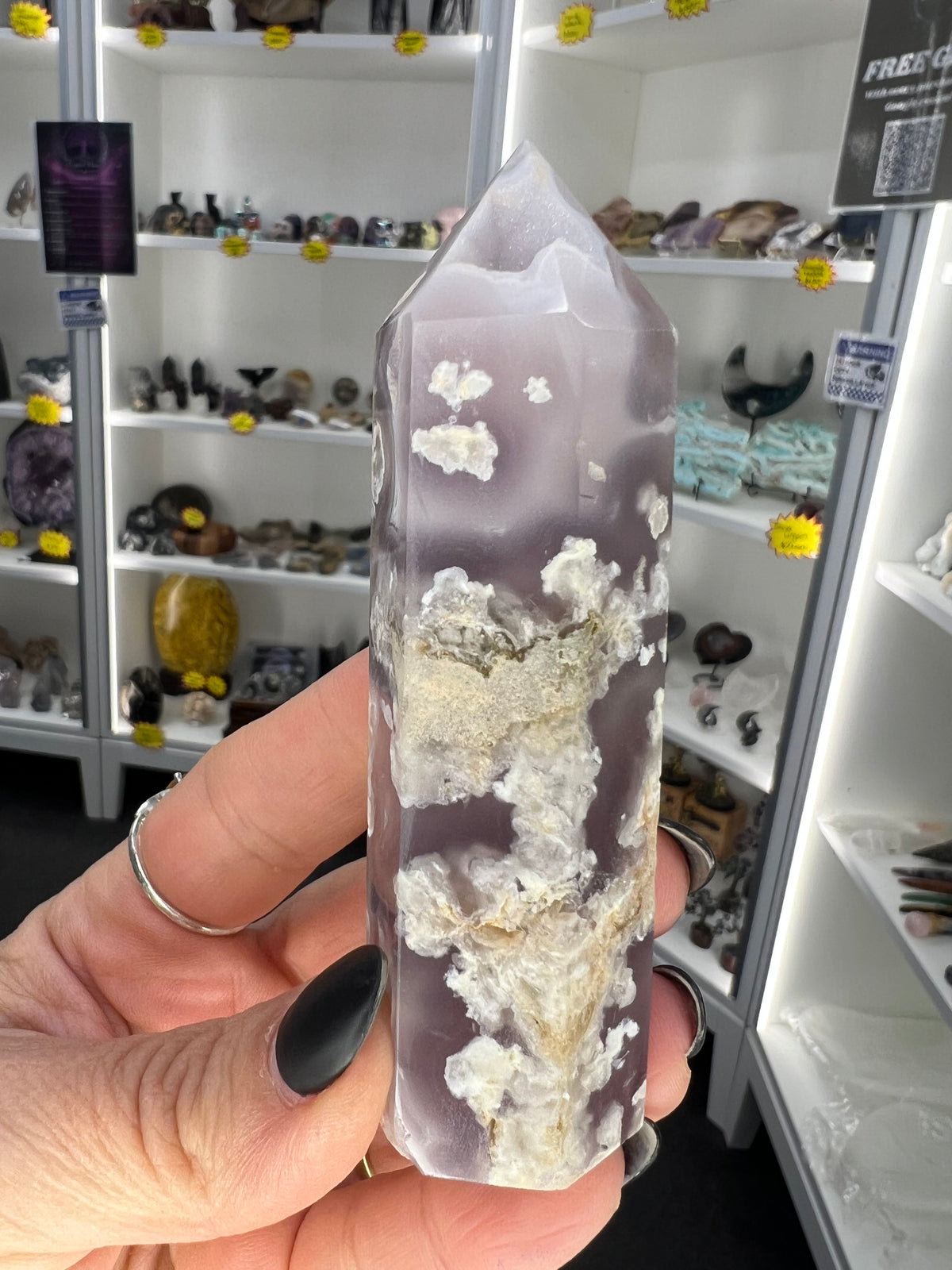 Black Flower Agate Tower