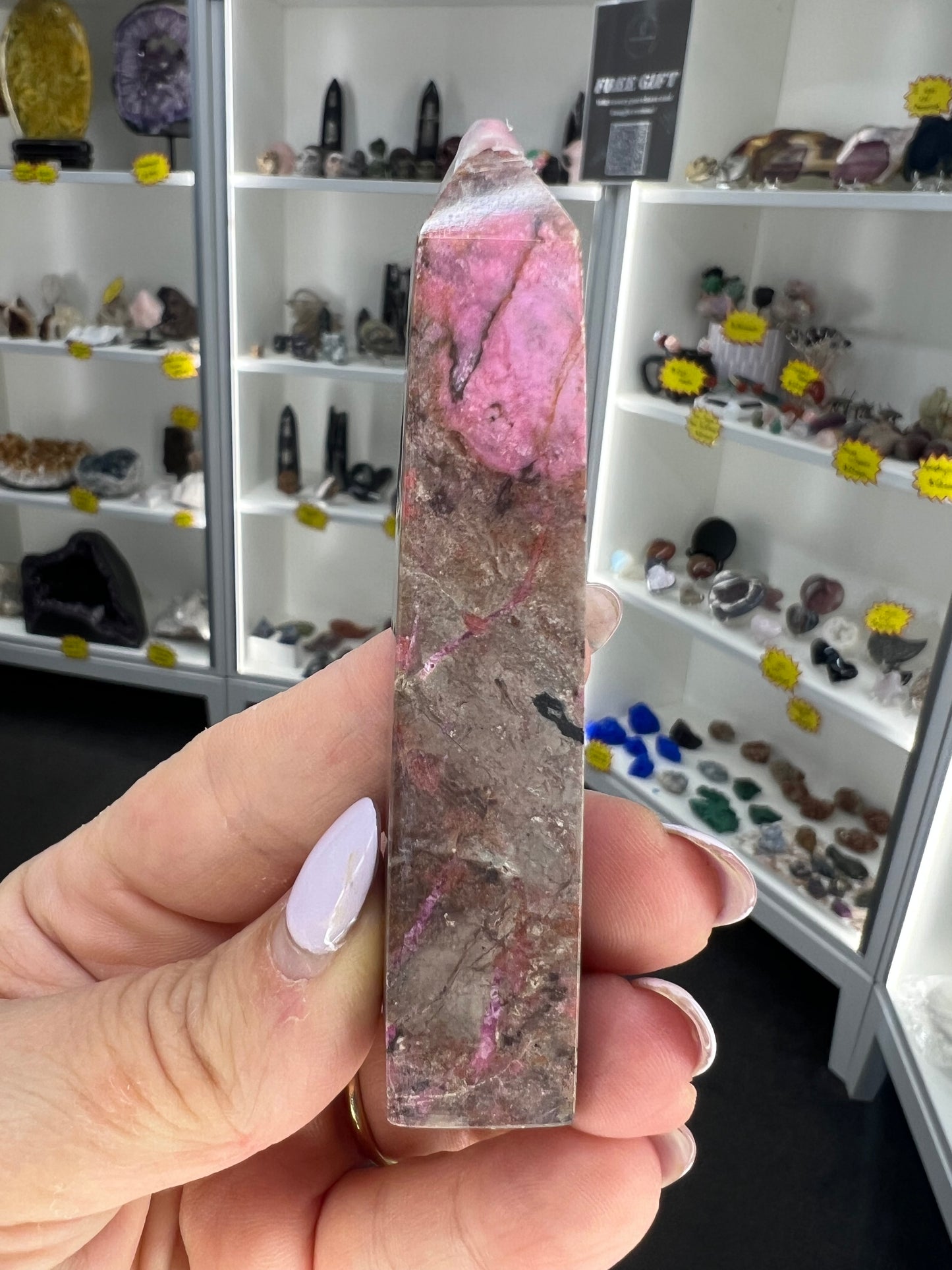 Cobalto Calcite Tower