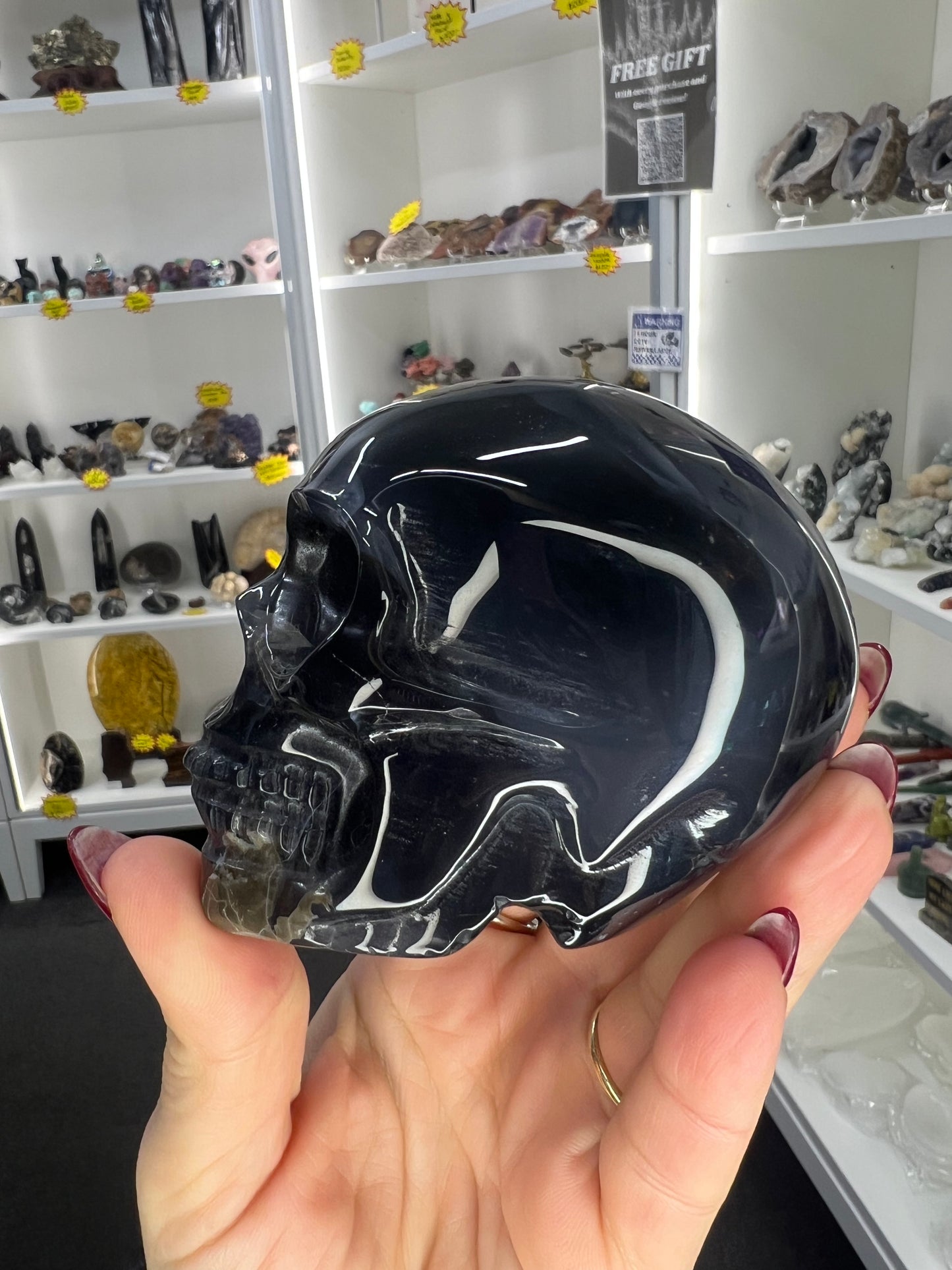 Volcano Agate Skull (UV Reactive)