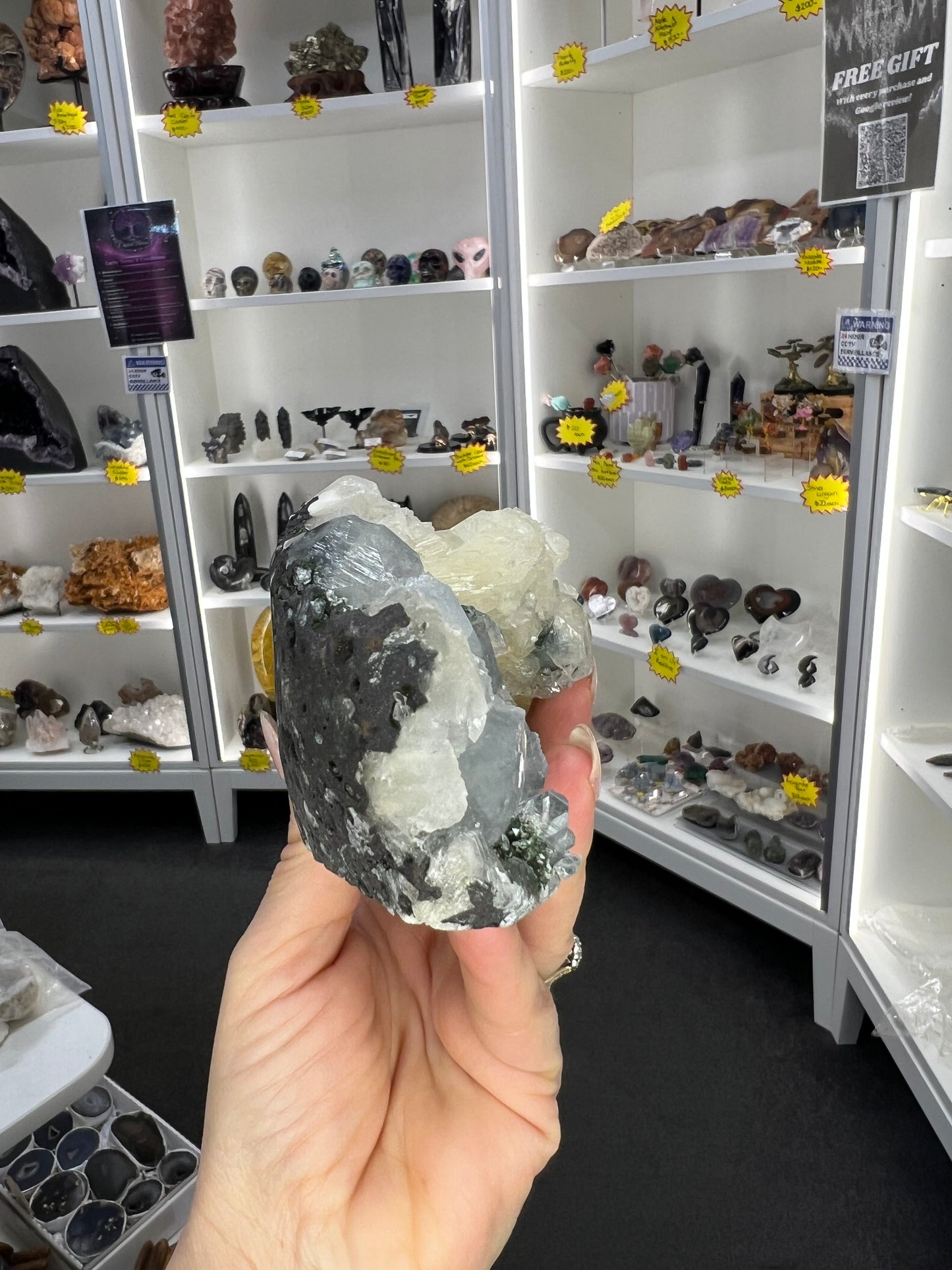 Apophyllite x Stilbite Specimen