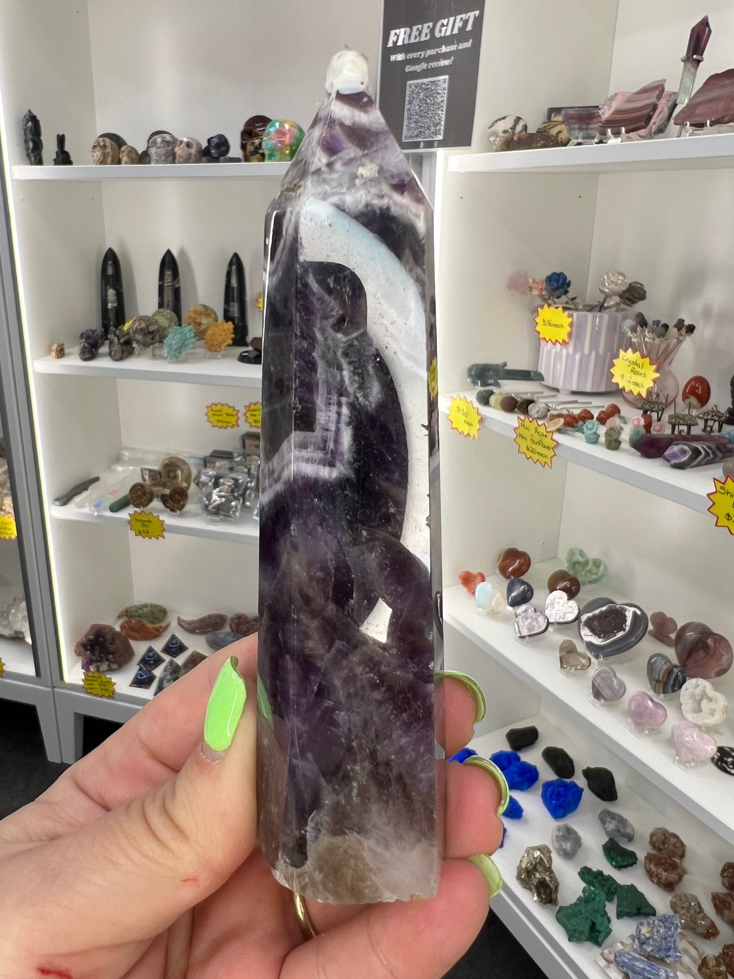 Chevron / Dream Amethyst Tower