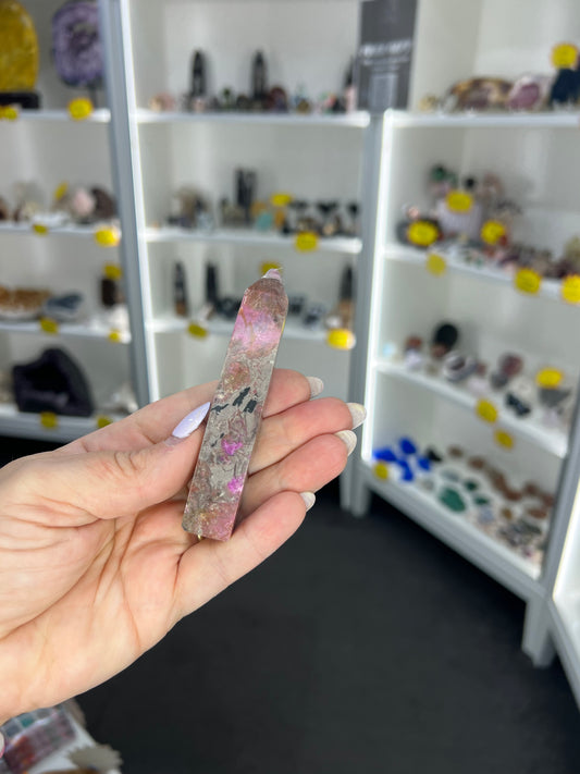 Cobalto Calcite Tower