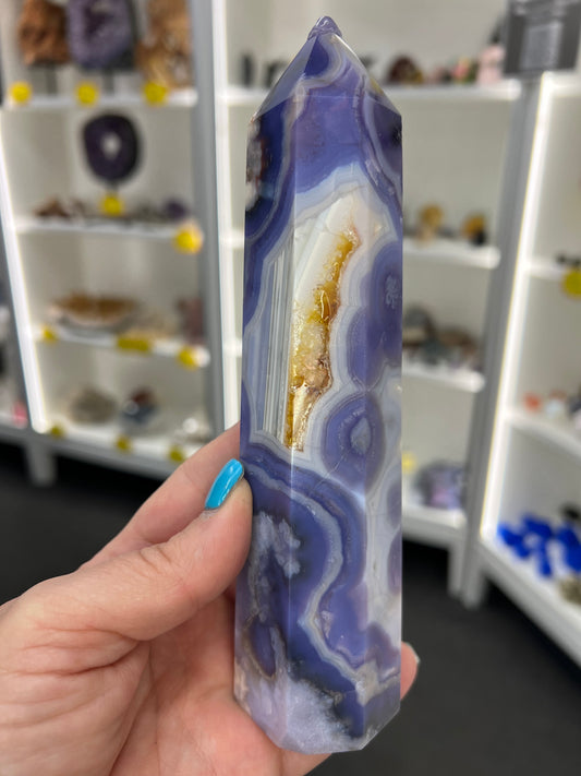 Blue Flower Agate Tower