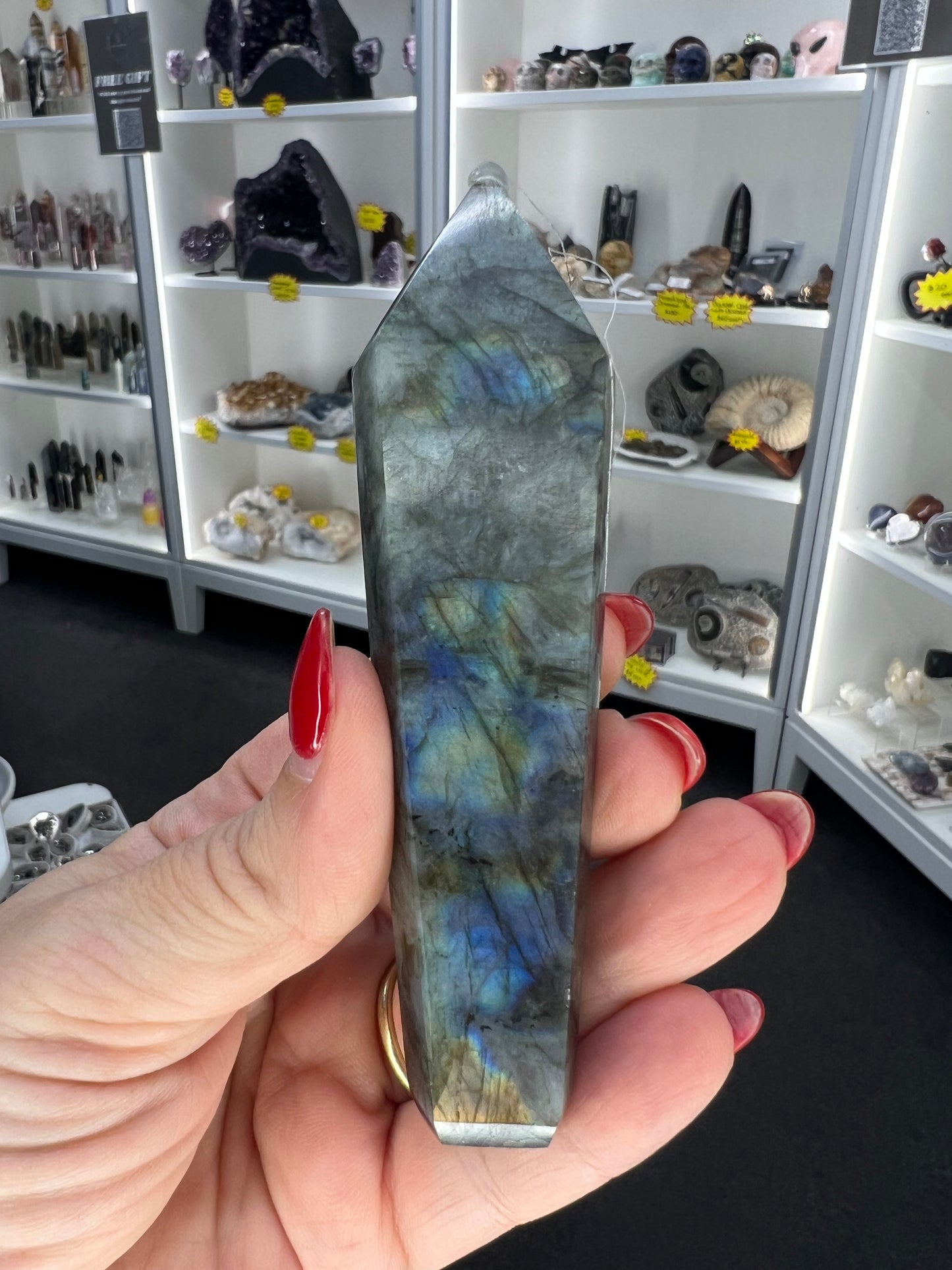 Labradorite Pipe