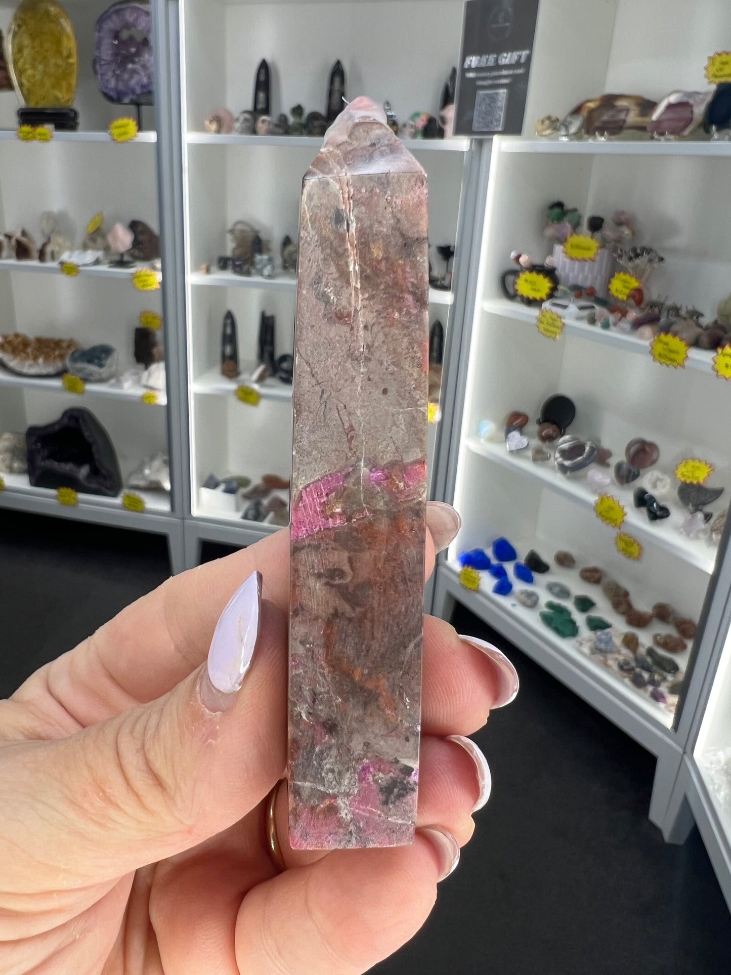 Cobalto Calcite Tower