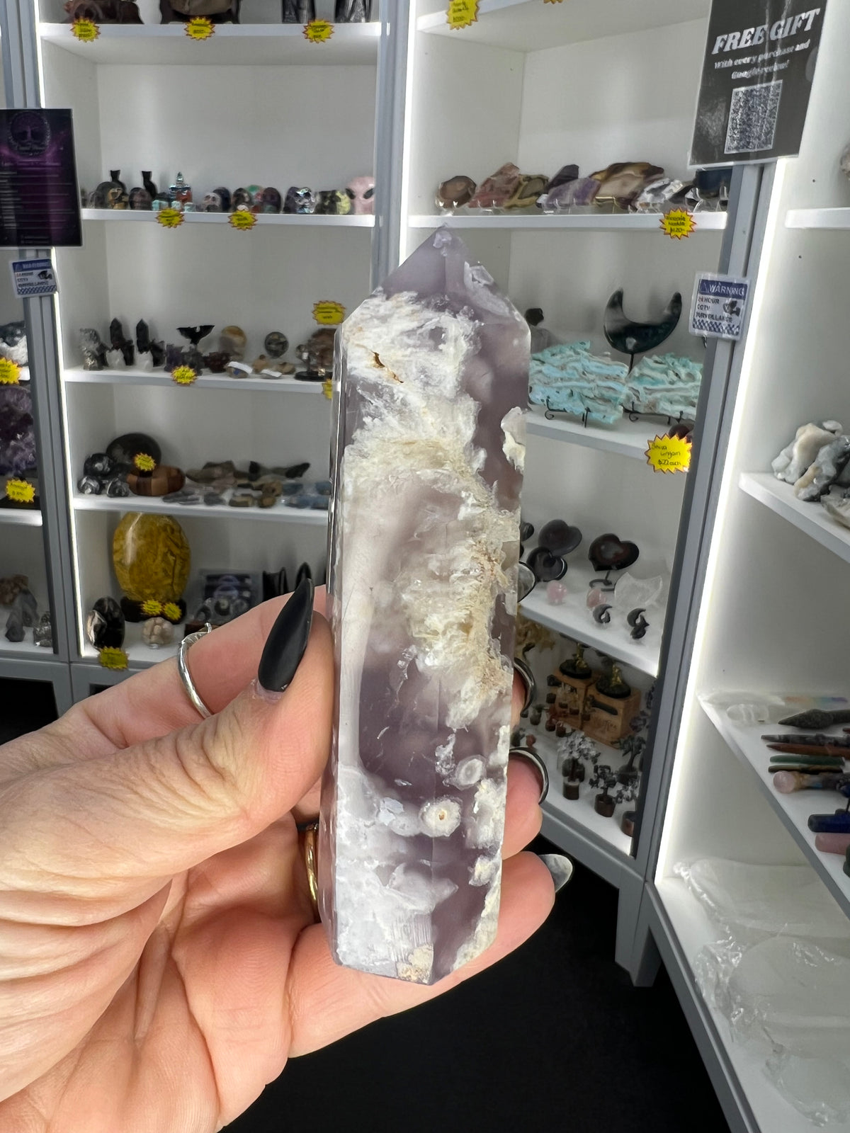Black Flower Agate Tower