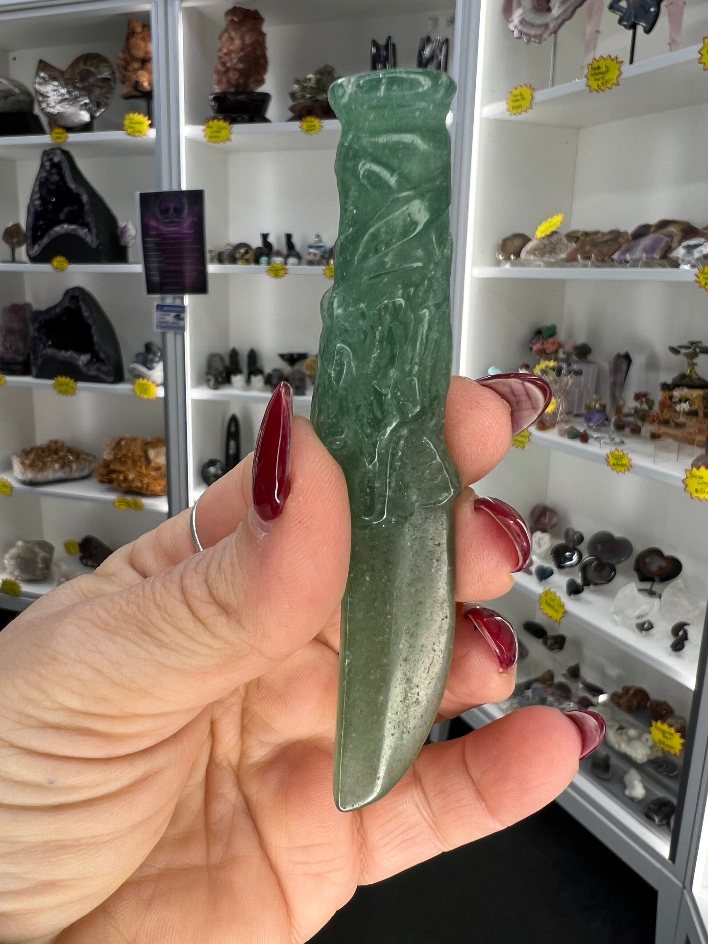 Fluorite Wolf Dagger