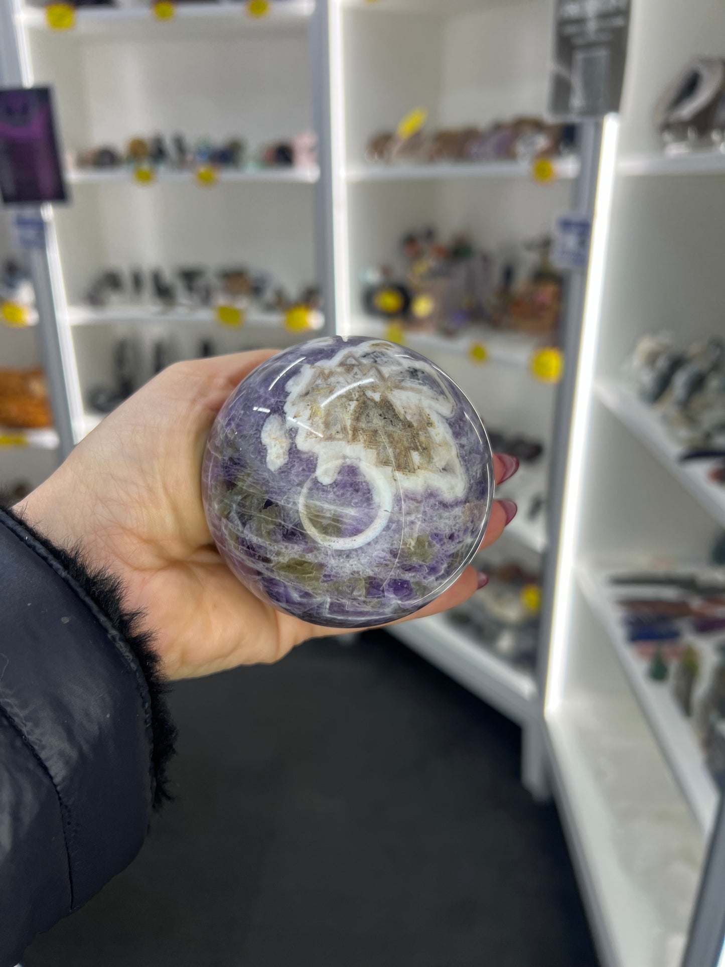 Chevron / Dream Amethyst Sphere with Stand