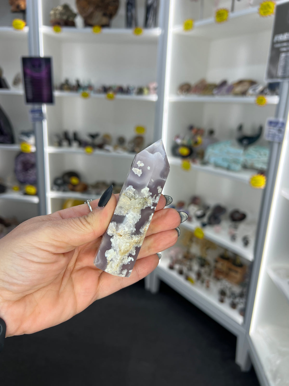 Black Flower Agate Tower