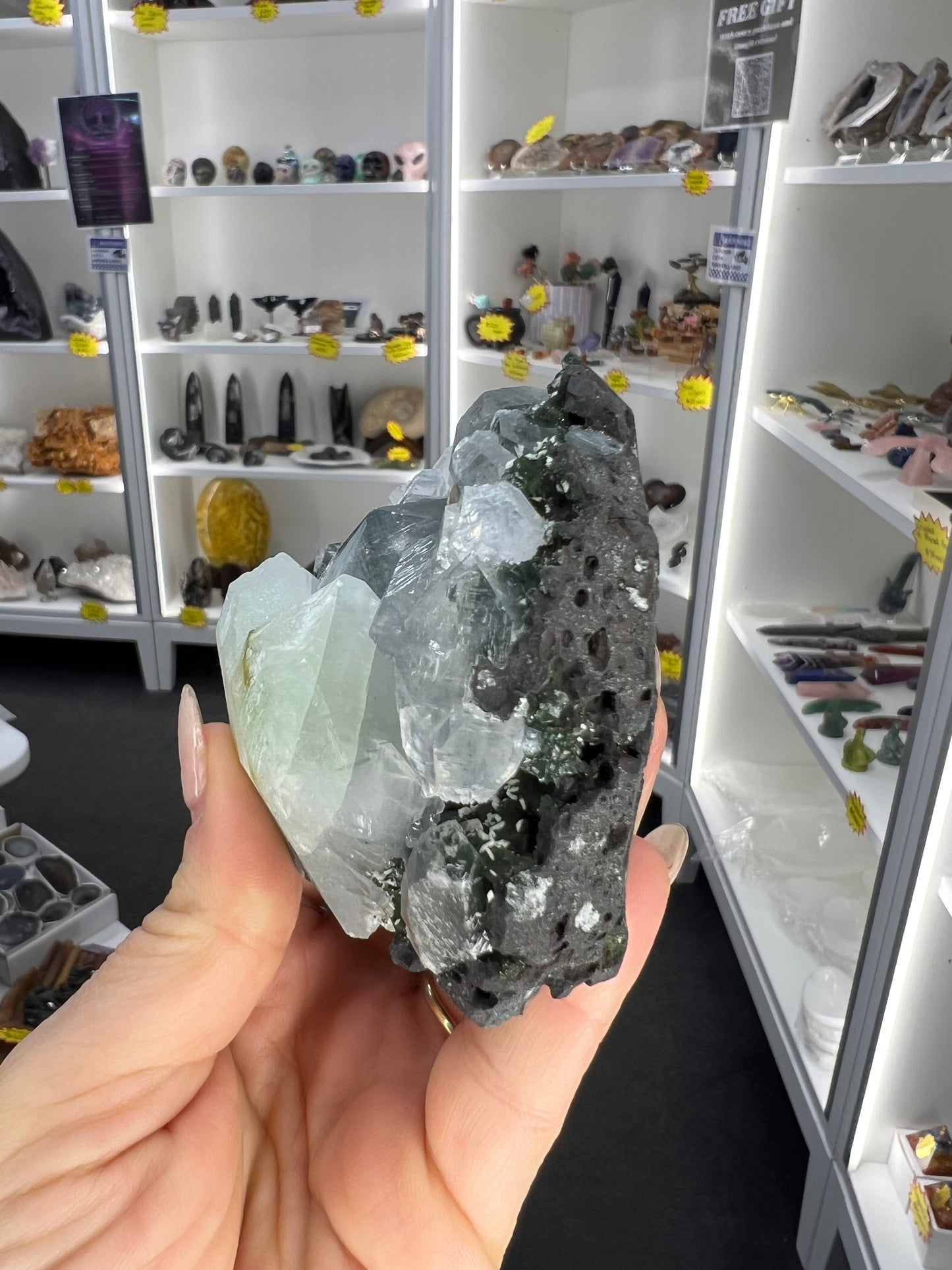 Apophyllite x Stilbite Specimen
