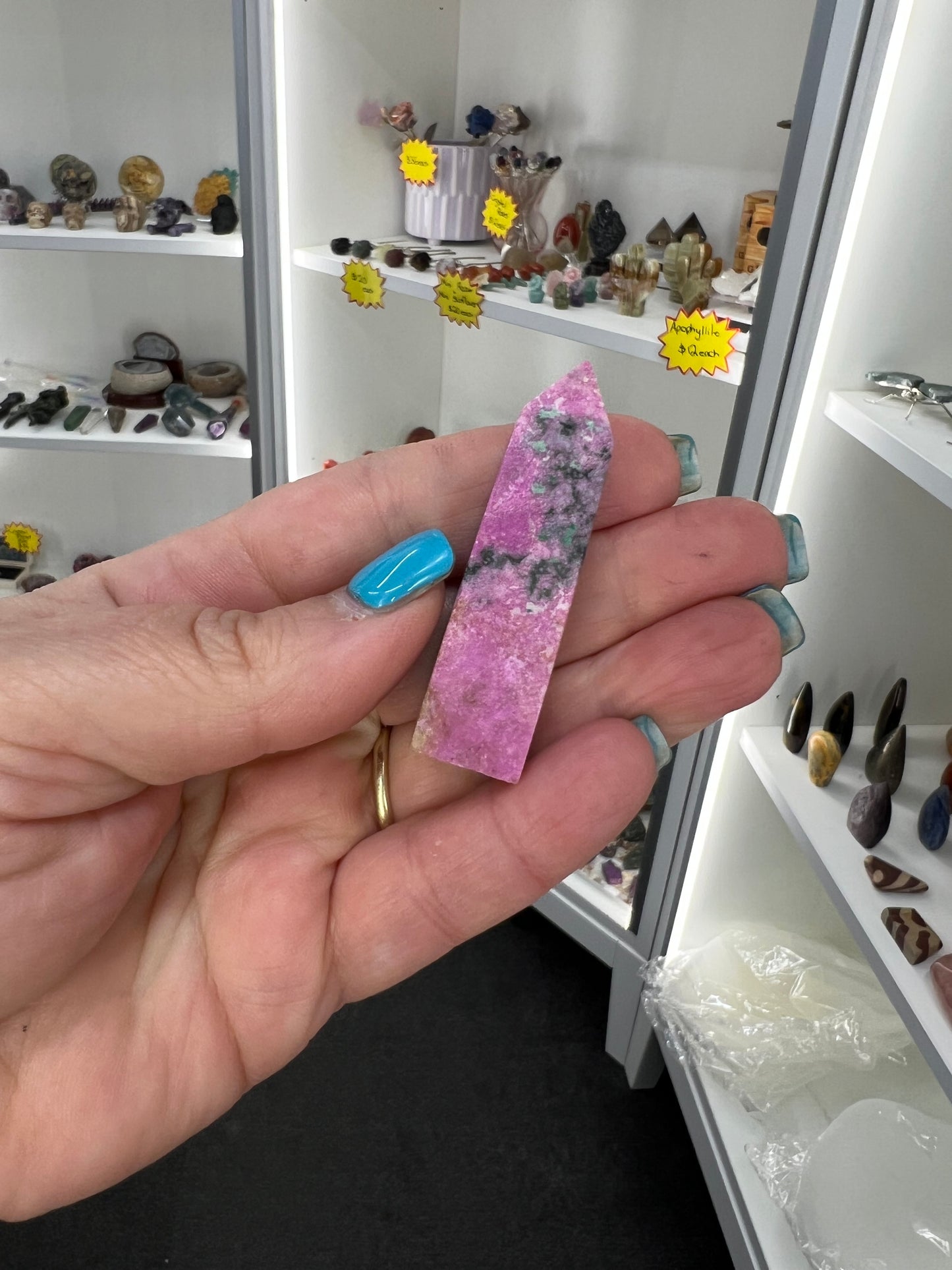 Cobalto Calcite Point