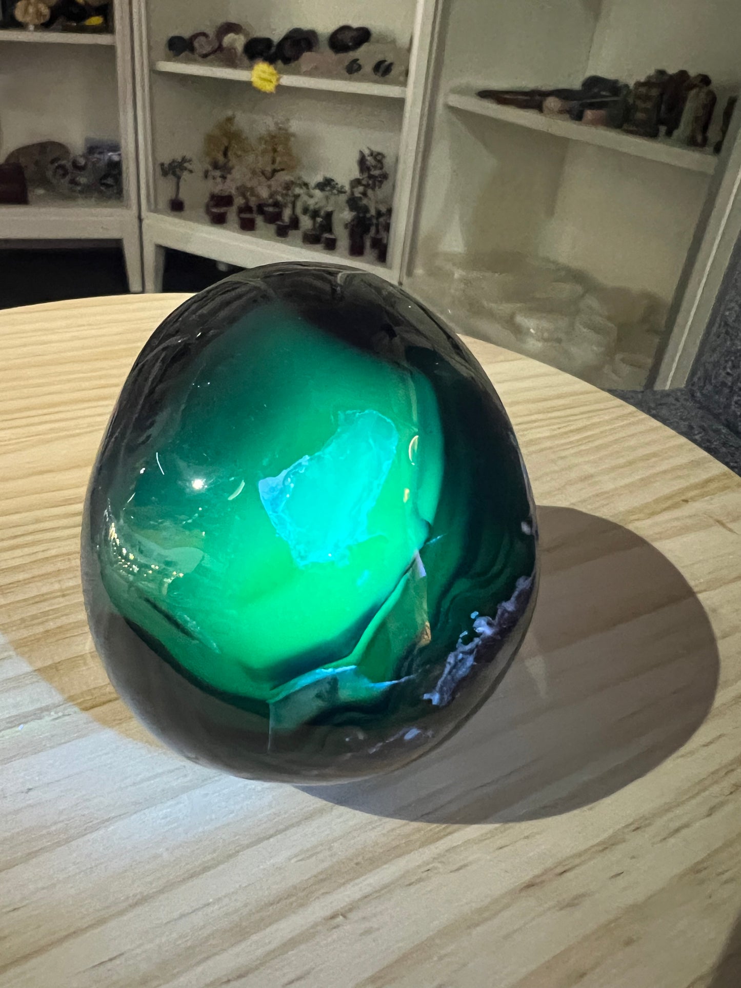 Volcano Agate Skull (UV Reactive)