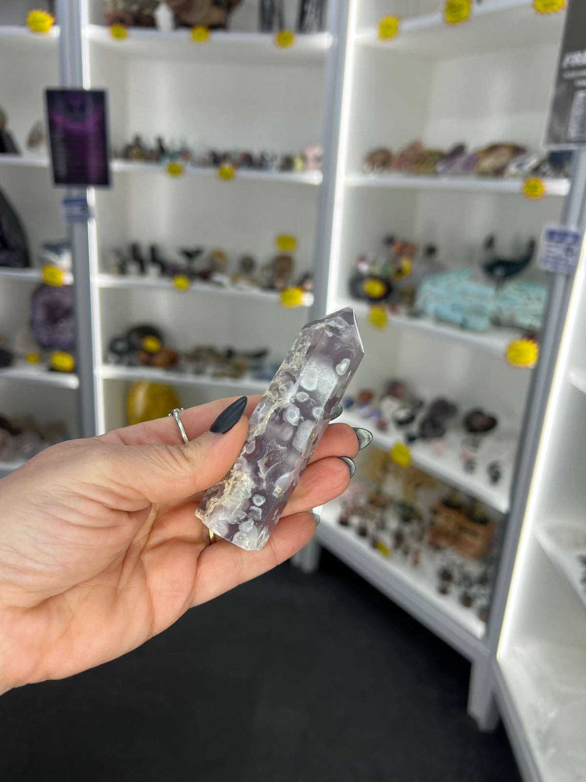 Black Flower Agate Tower