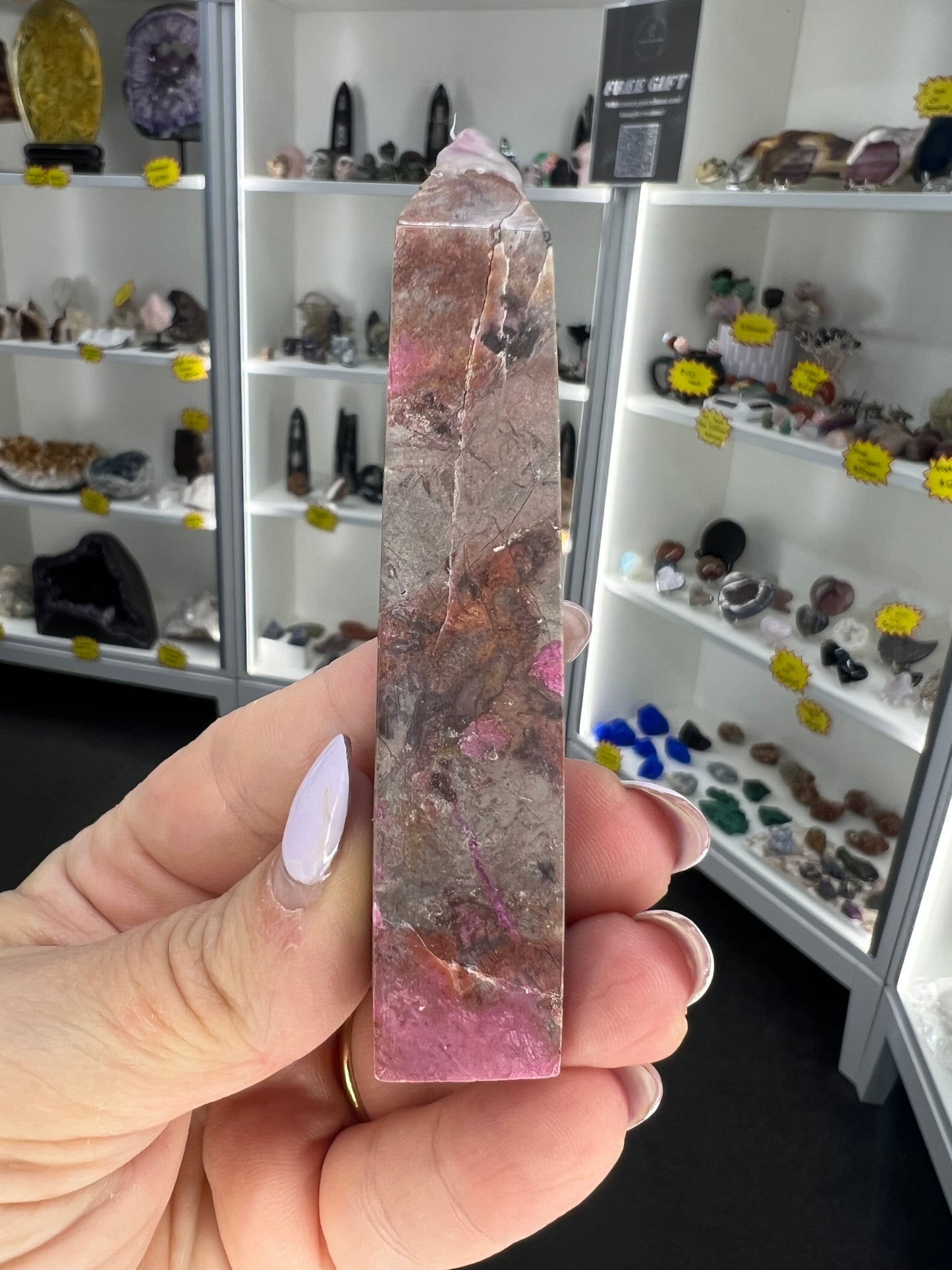 Cobalto Calcite Tower