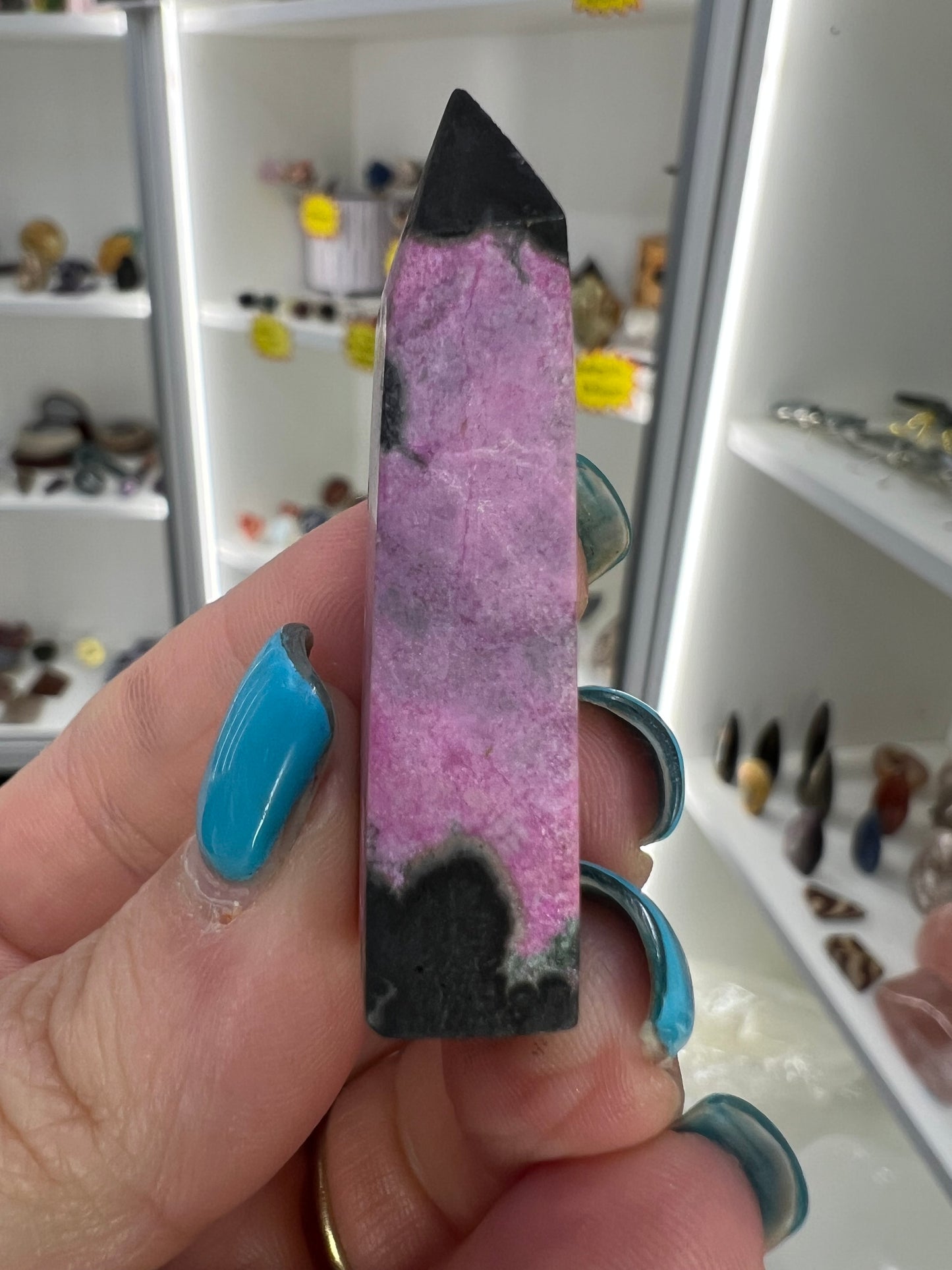 Cobalto Calcite Point