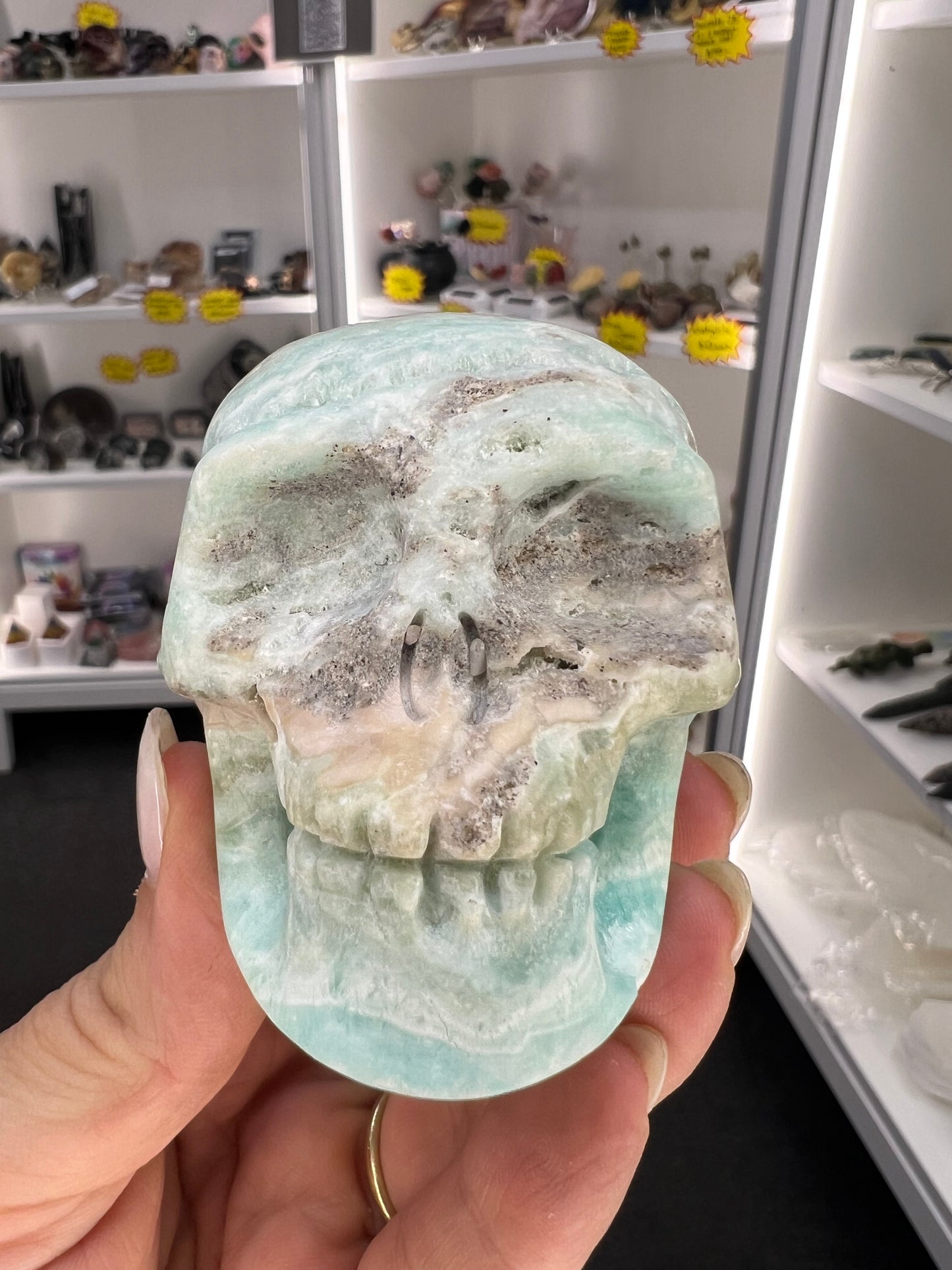 Hemimorphite Skull