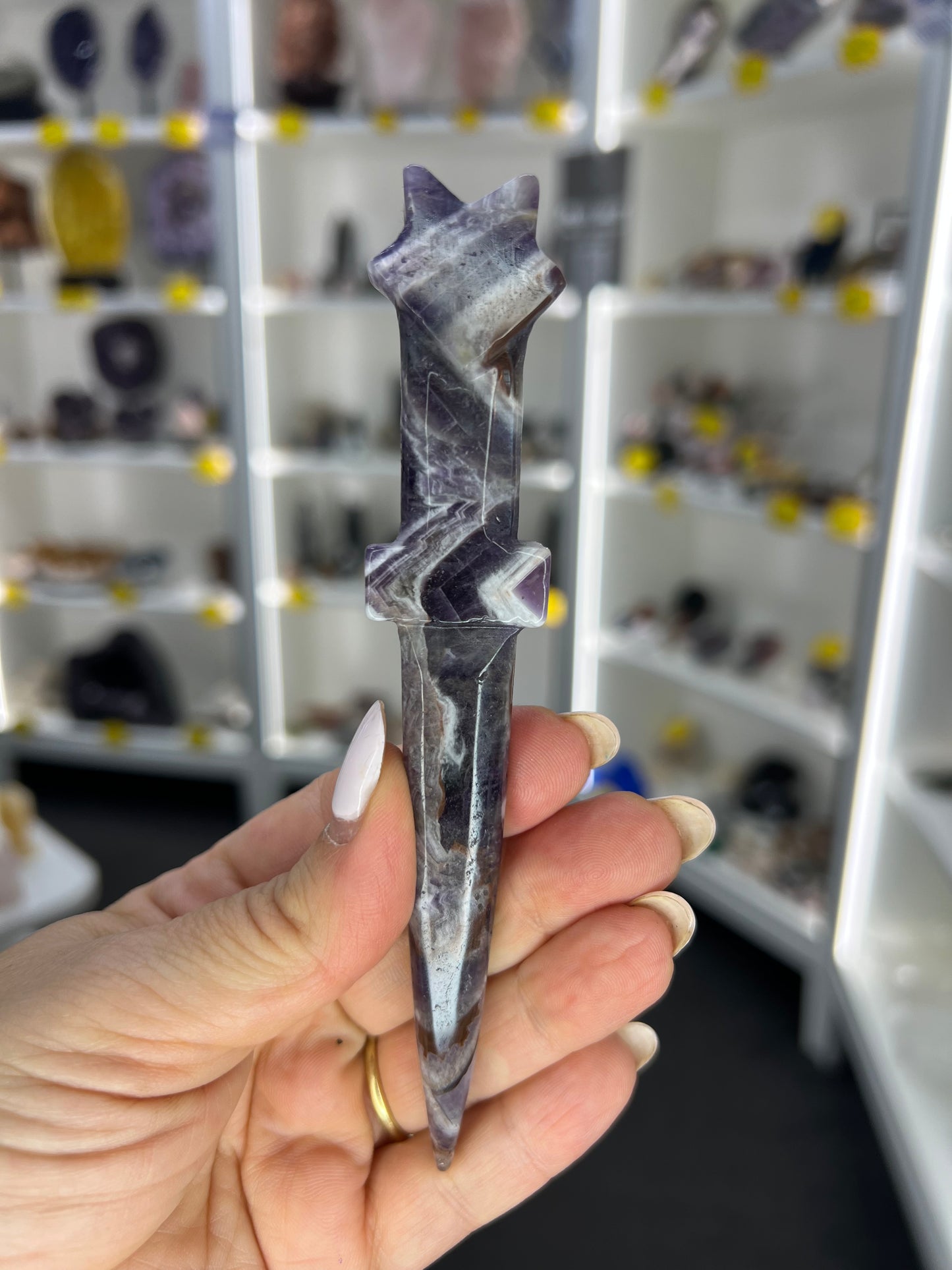Chevron / Dream Amethyst Dagger