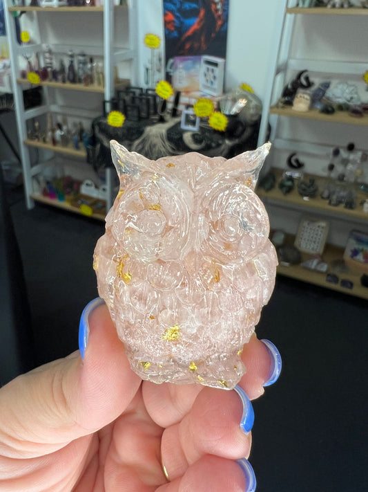Rose Quartz in Resin Owl