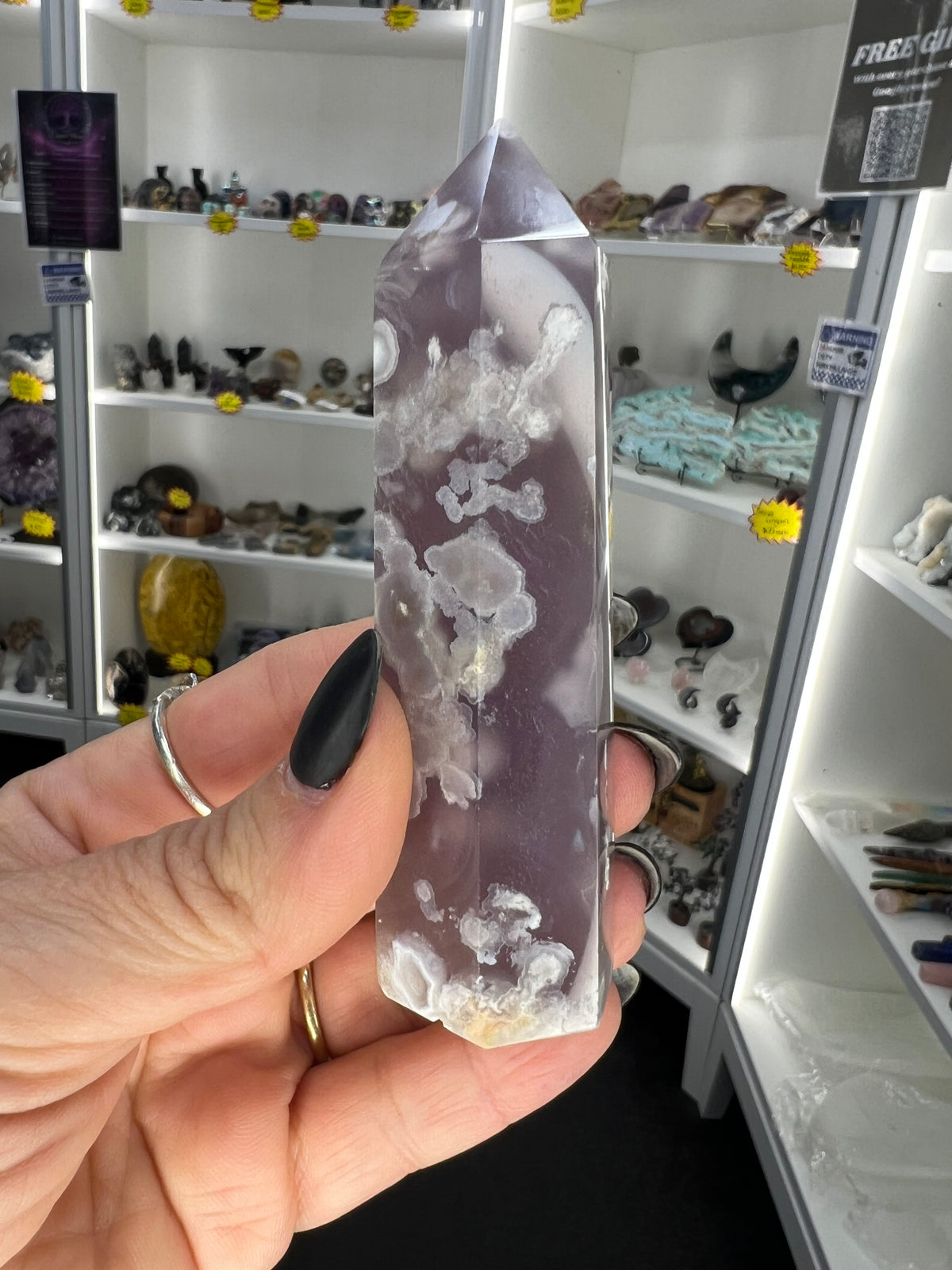 Black Flower Agate Tower