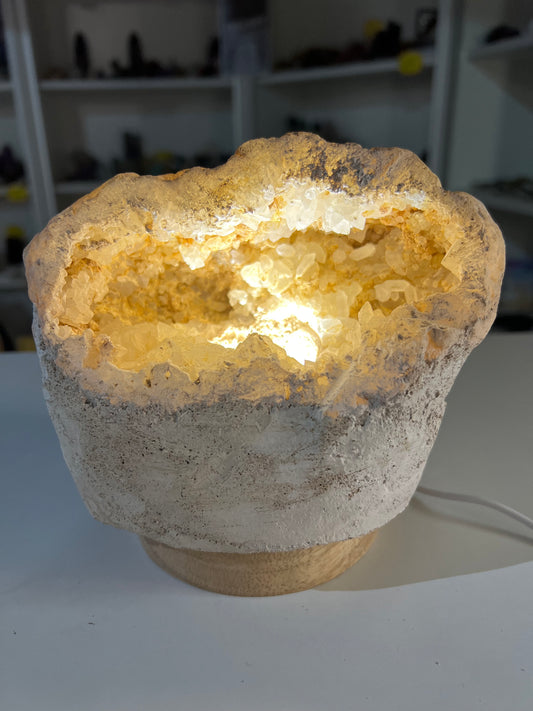 Quartz Geode Lamp