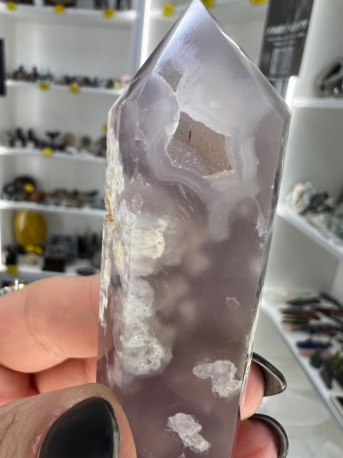 Black Flower Agate Tower