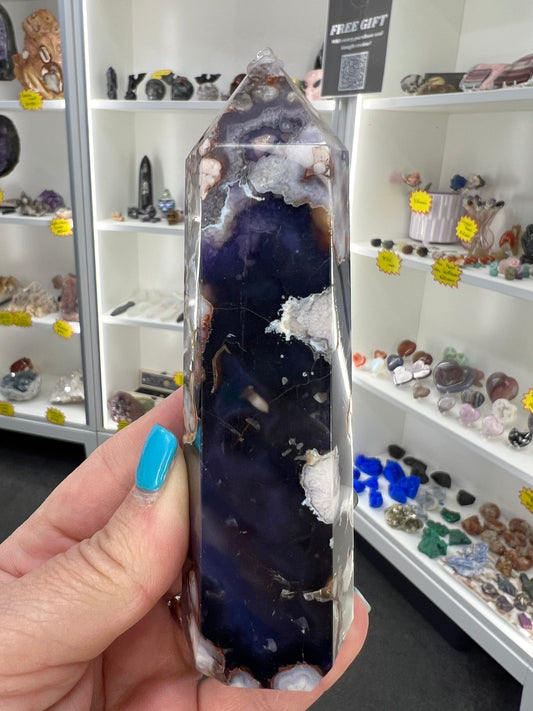 Blue Flower Agate Tower