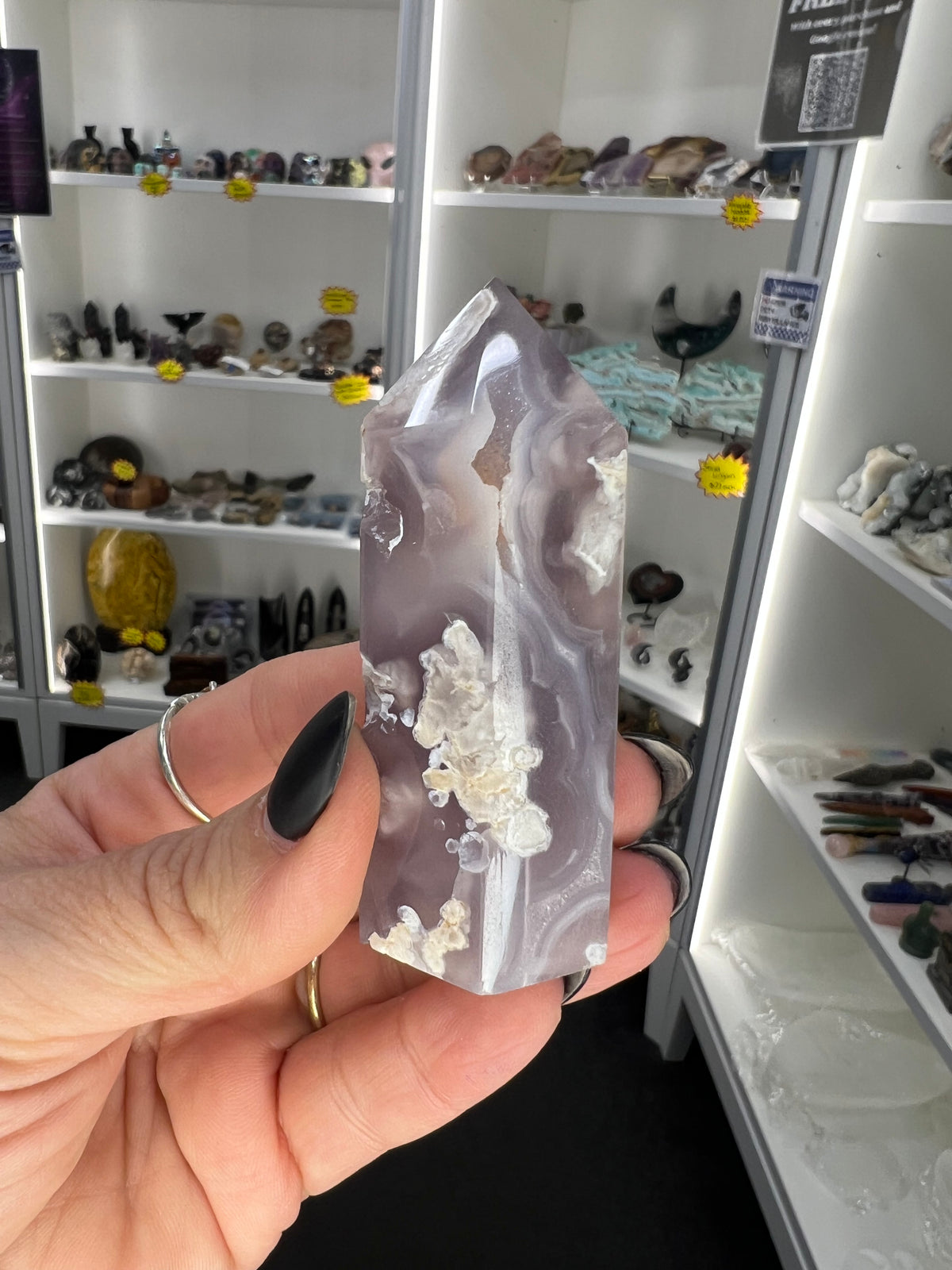 Black Flower Agate Tower